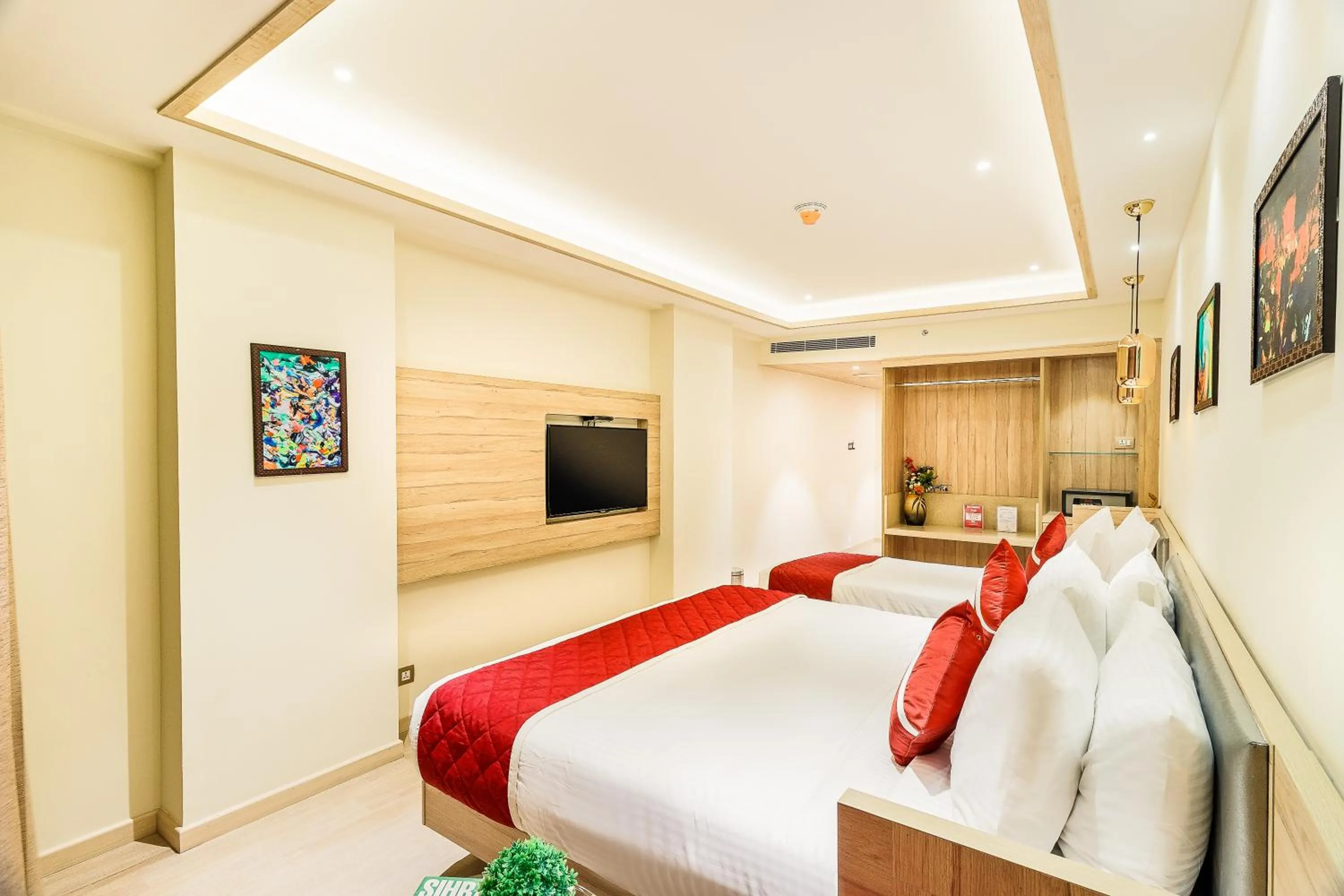 Bedroom, Bed in Hotel Jagadish International-Sankey Road