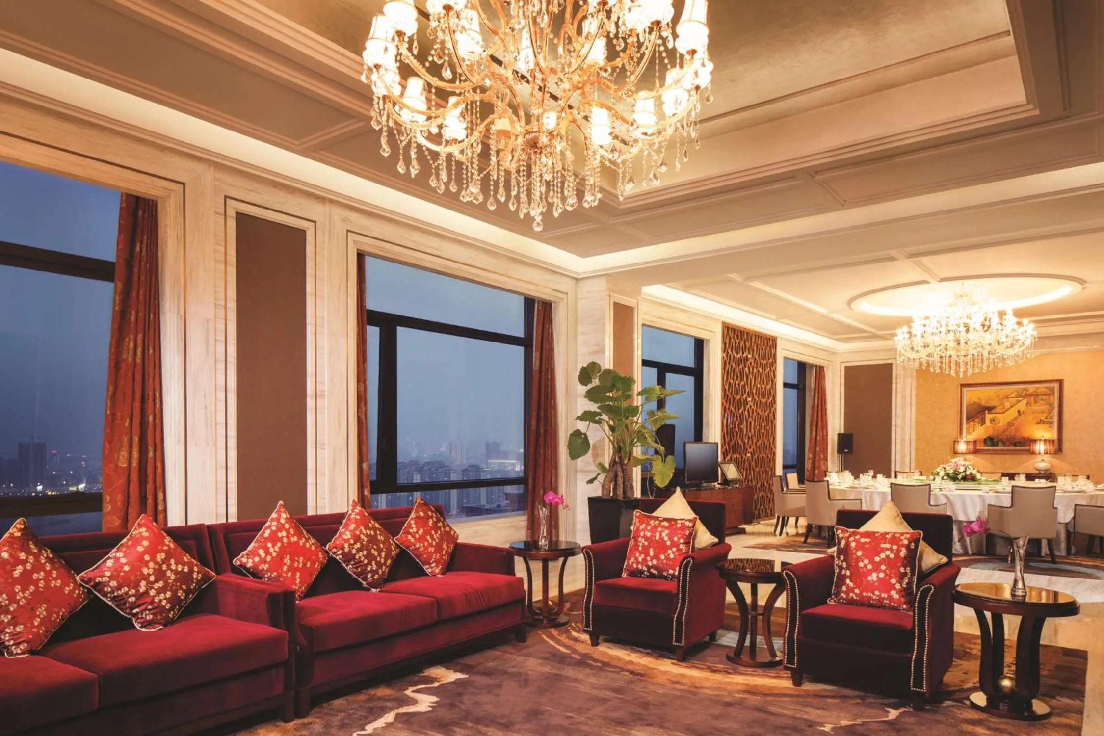 Restaurant/places to eat in DoubleTree By Hilton Anhui