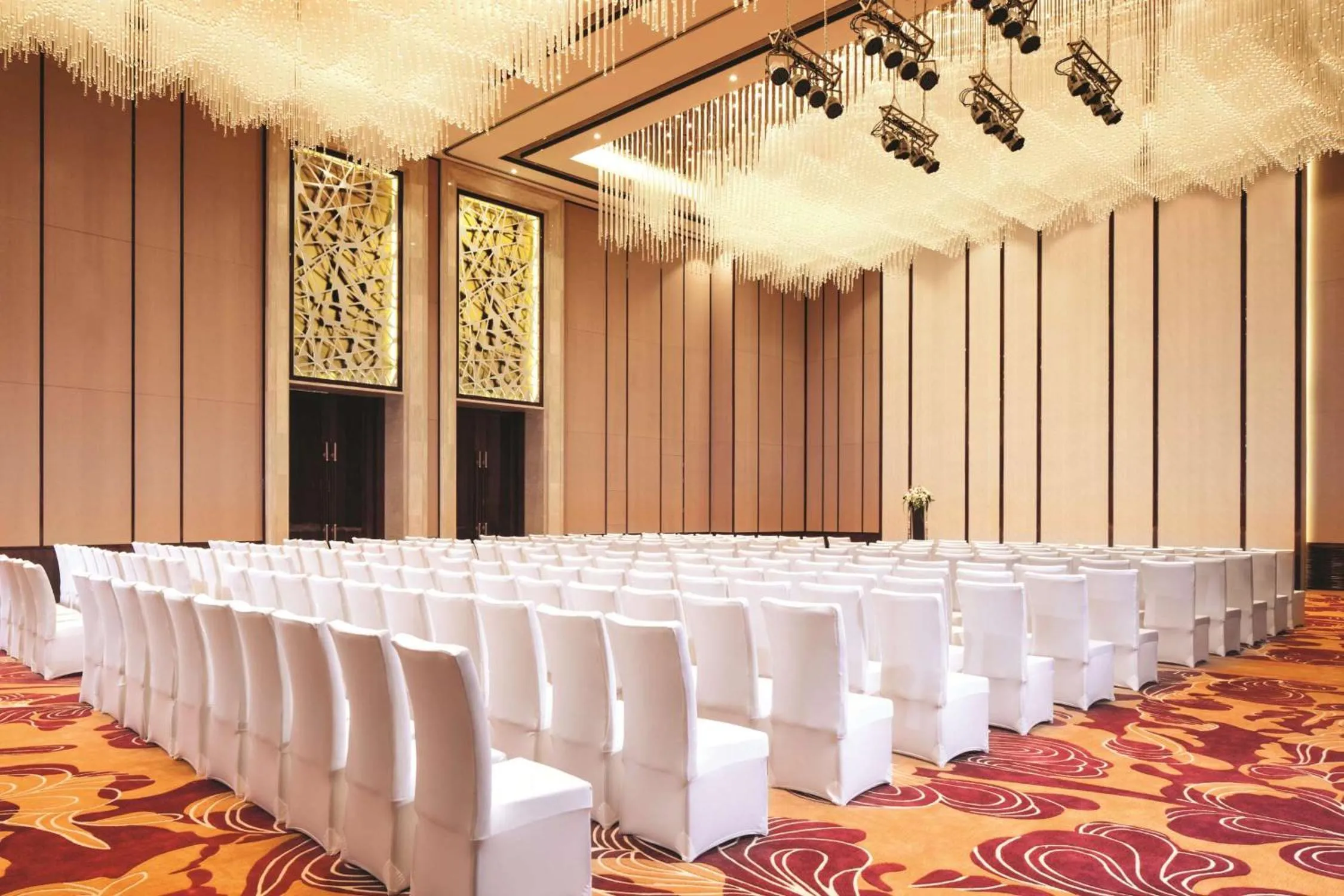 Meeting/conference room in DoubleTree By Hilton Anhui