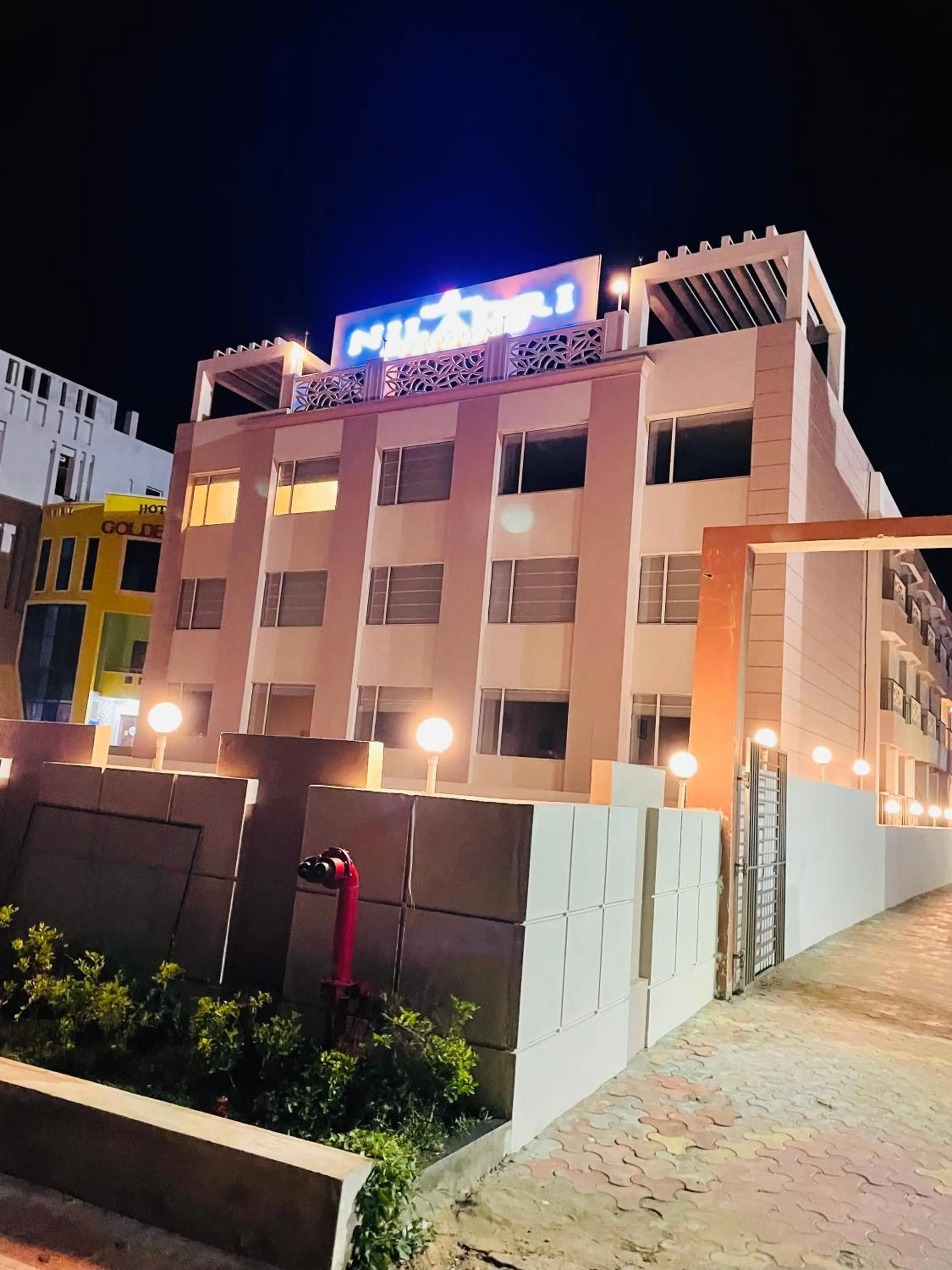 Property building in HOTEL NILADRI PREMIUM