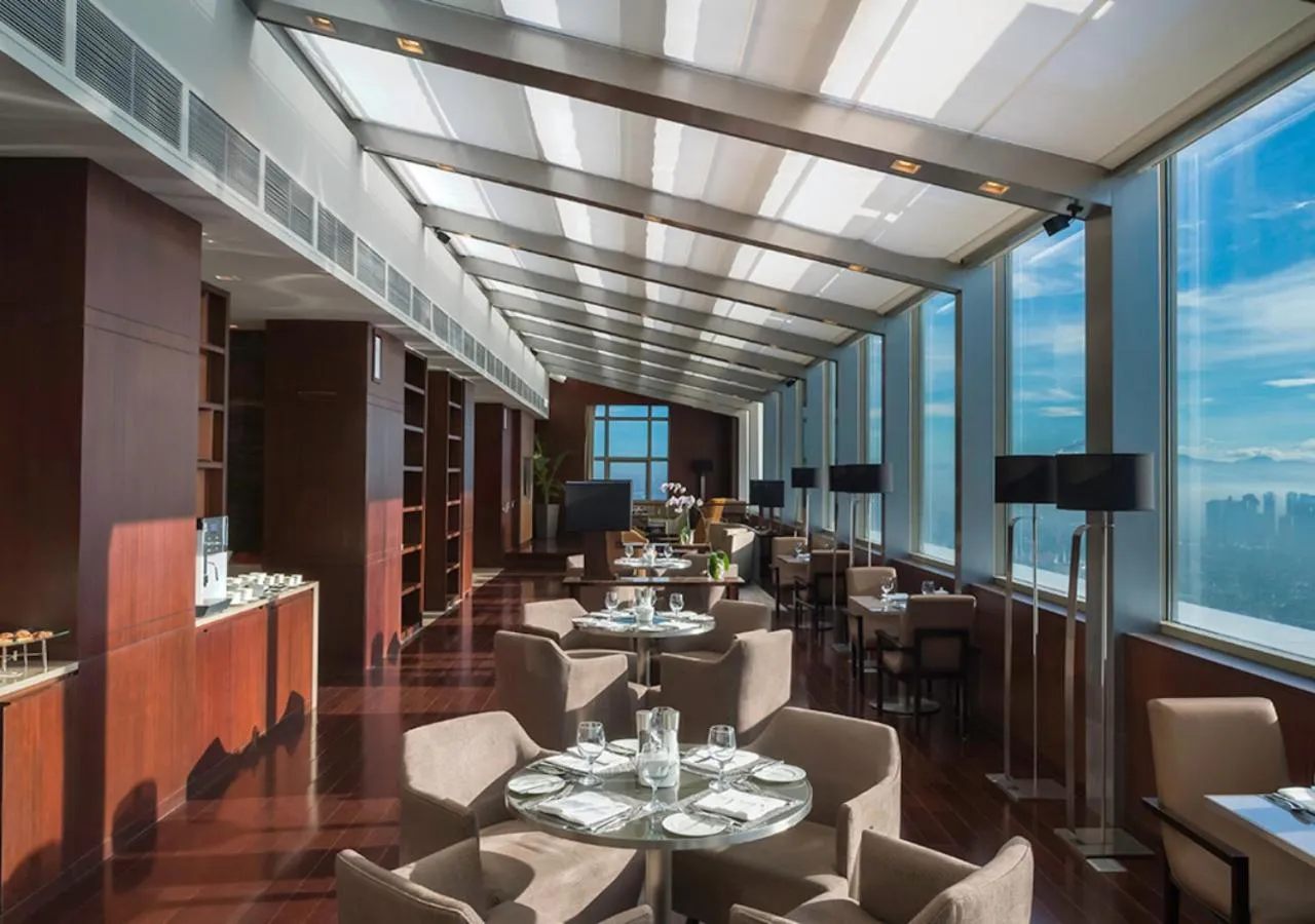 Seating area in Marco Polo Ortigas Manila