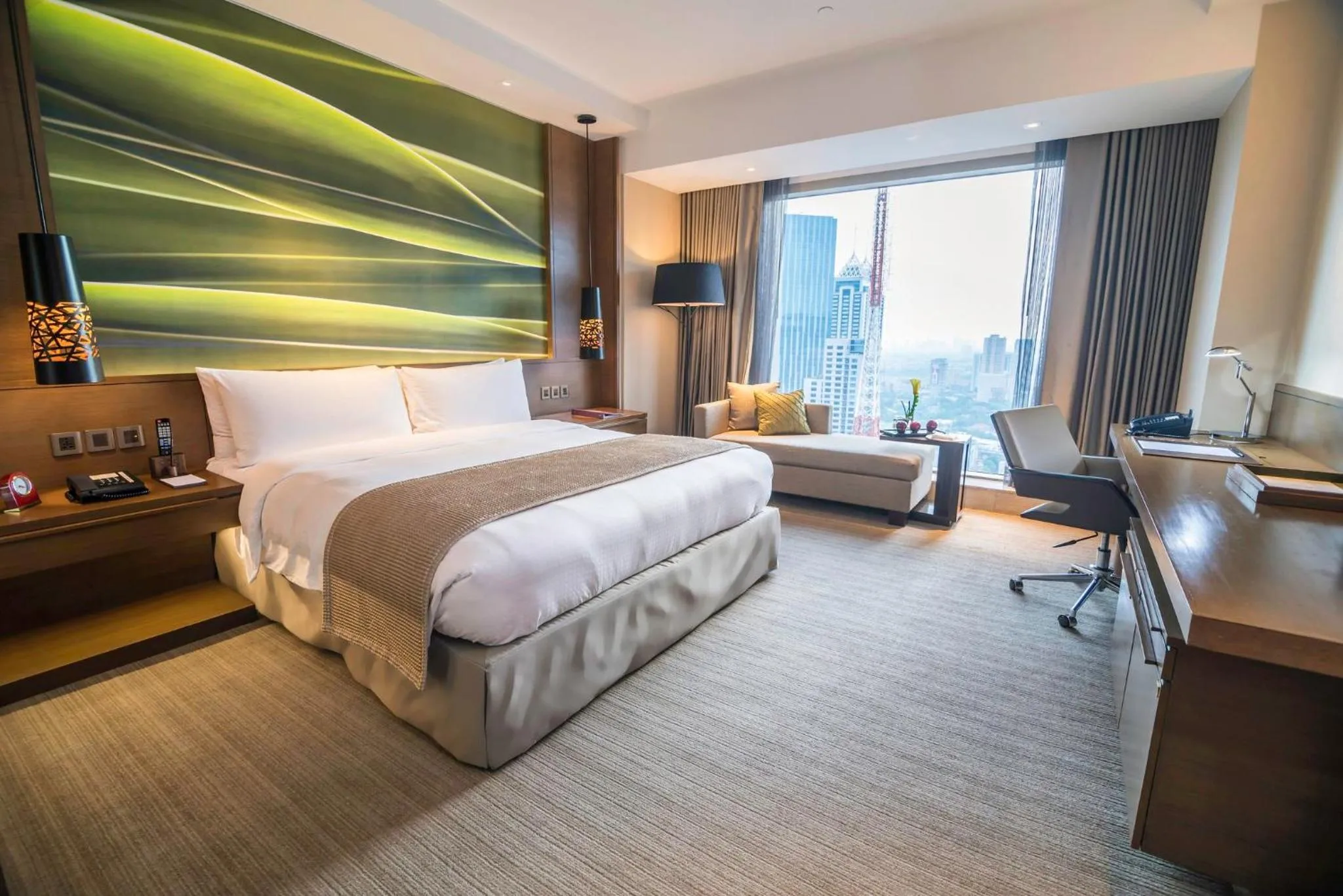 Photo of the whole room, Bed in Marco Polo Ortigas Manila