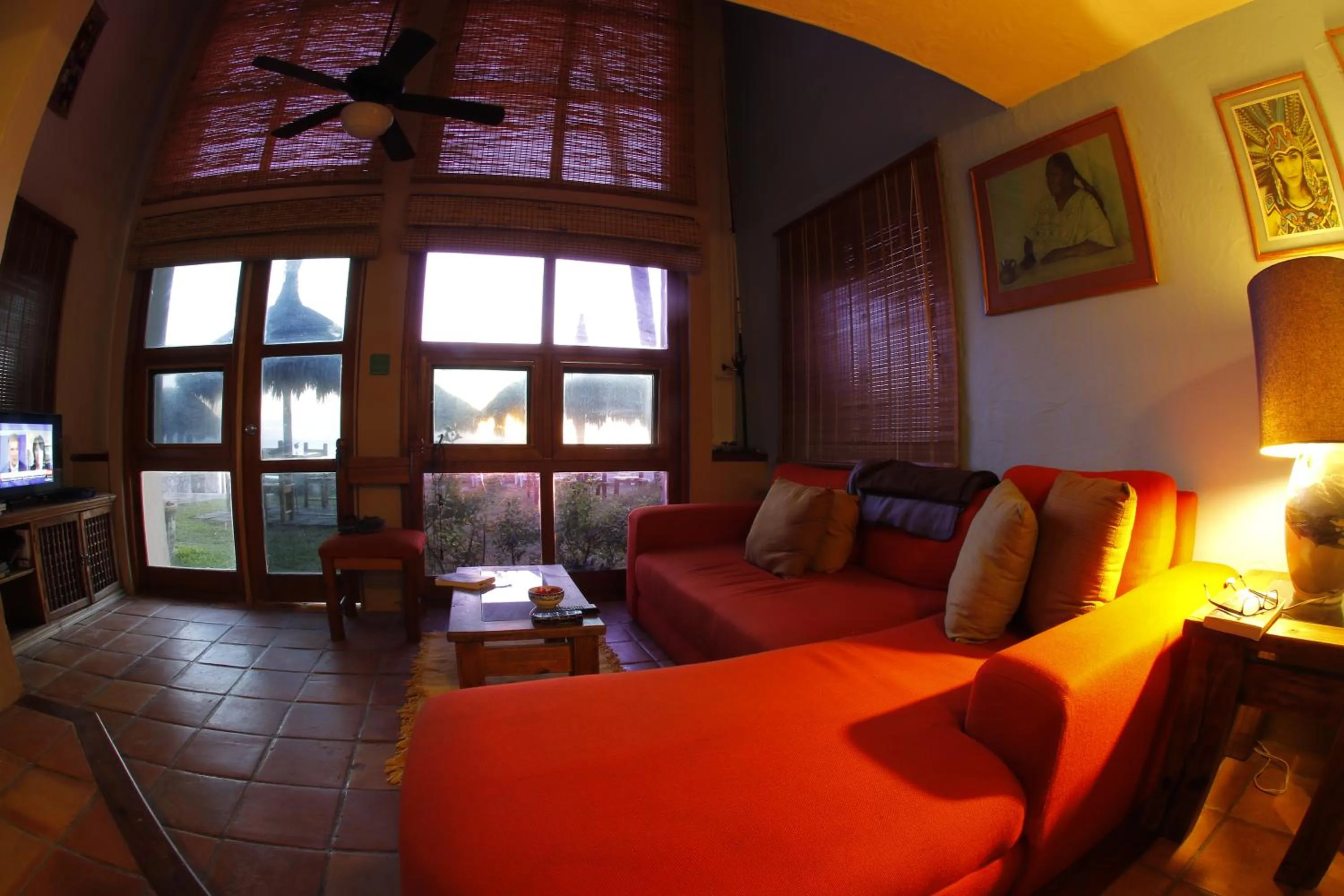 Villas El Rancho Green Resort