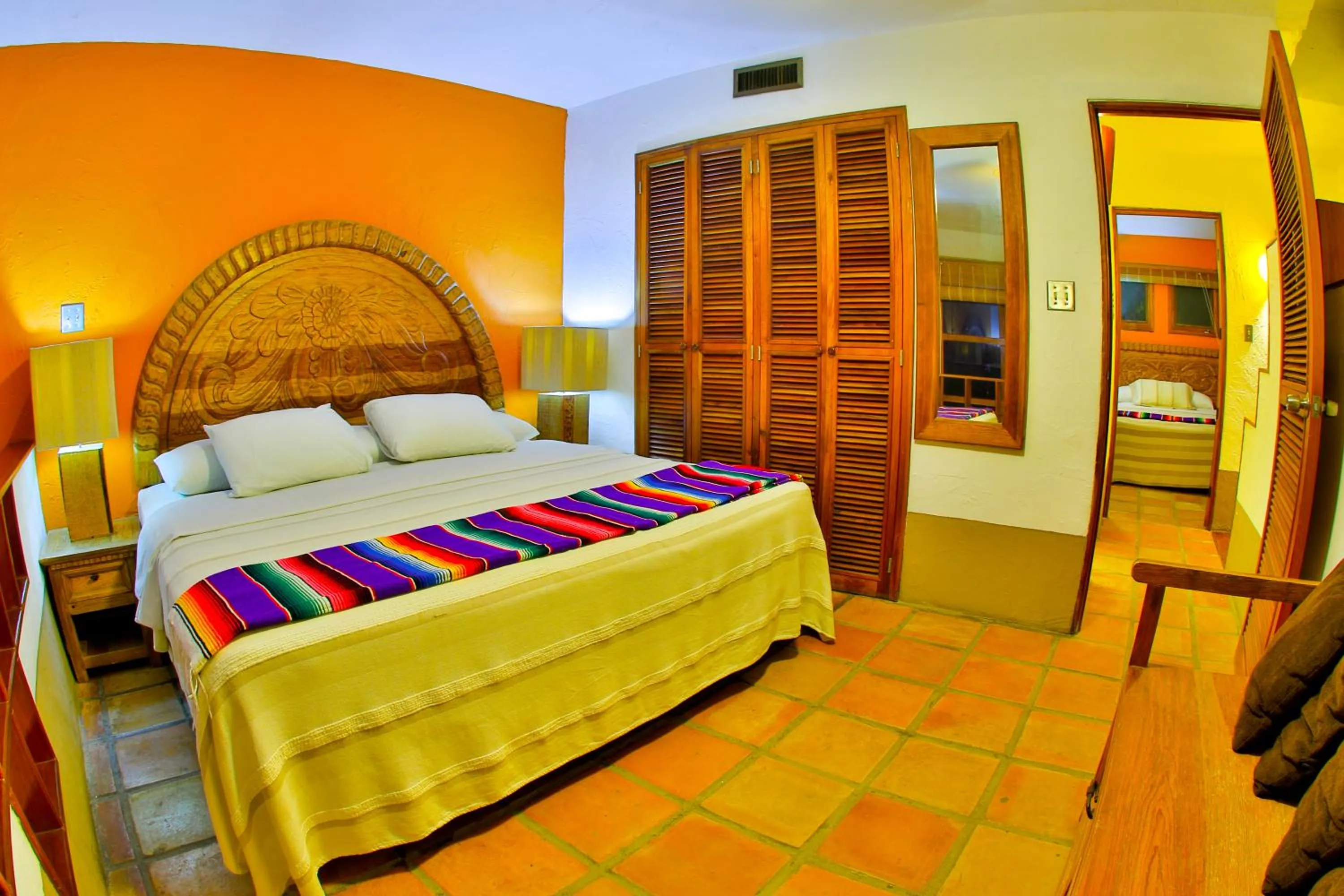 Bed in Villas El Rancho Green Resort