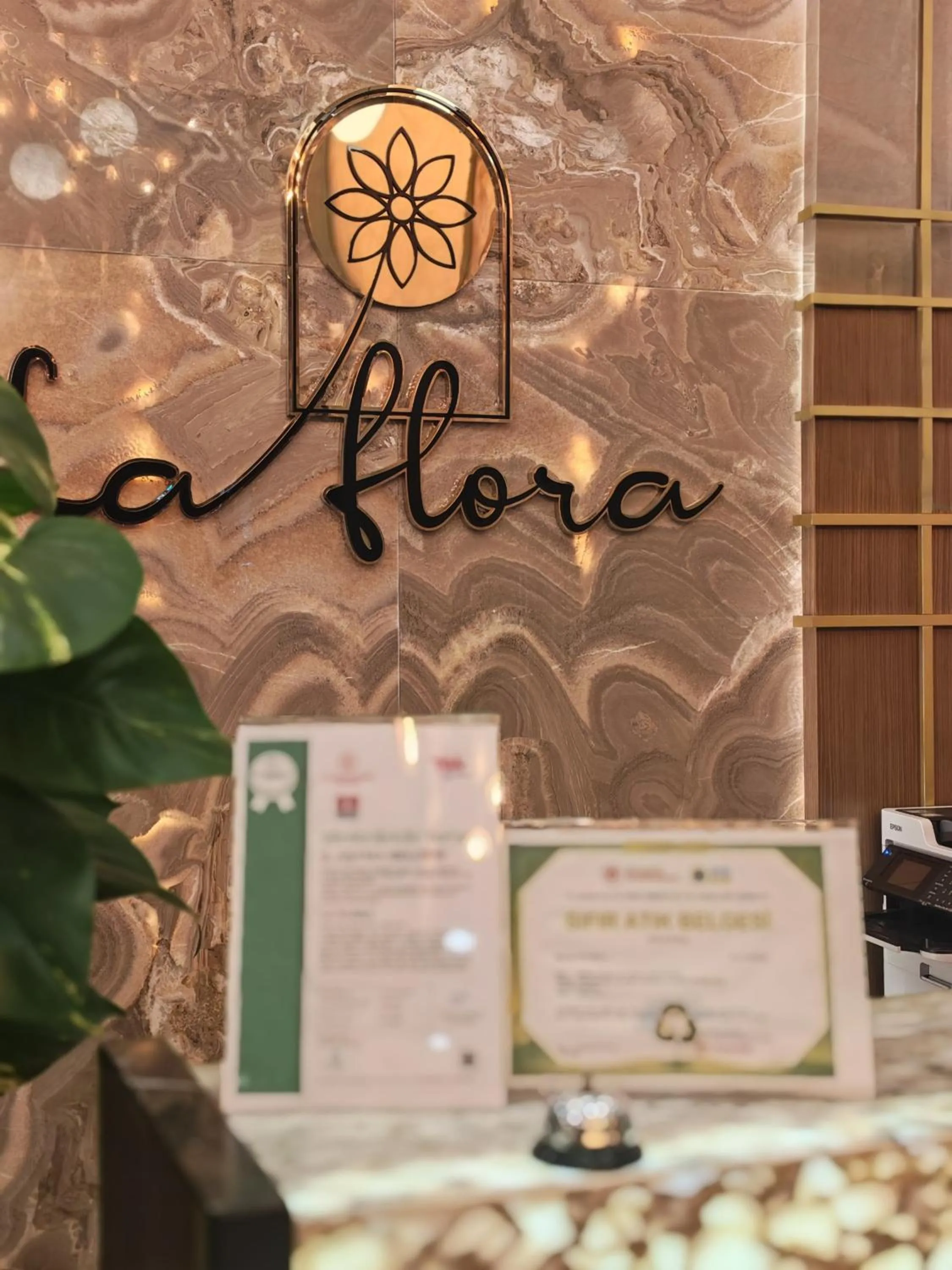 La Flora House Hotel