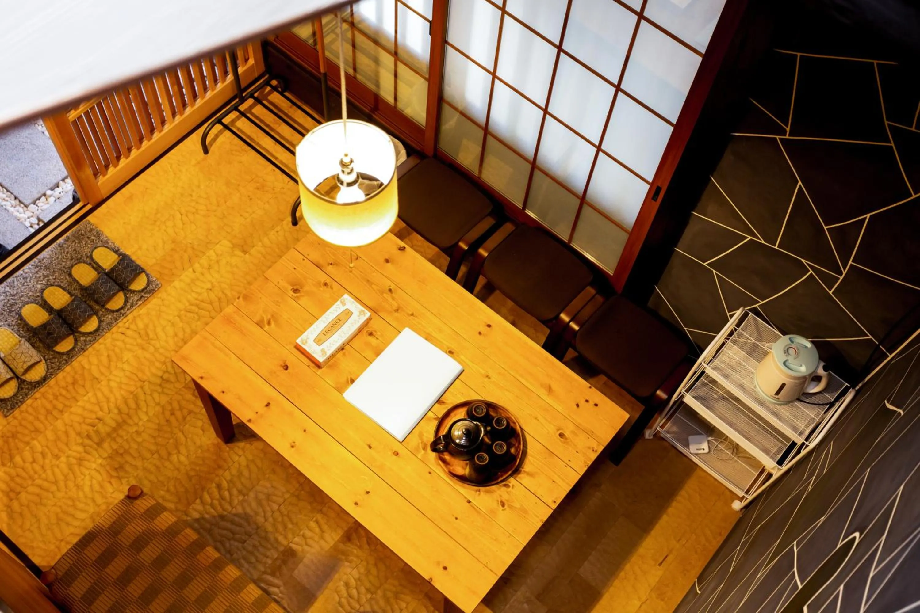 Decorative detail in INN Plus Toji Fushin