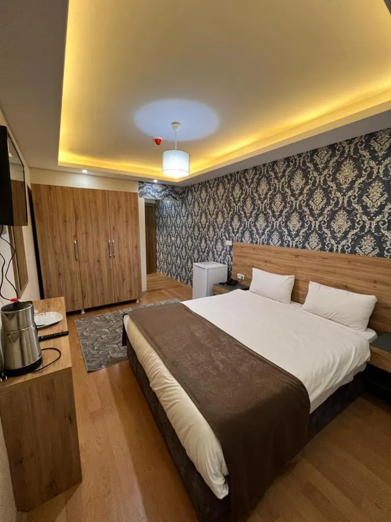 Bedroom, Bed in inDİANA HOTEL