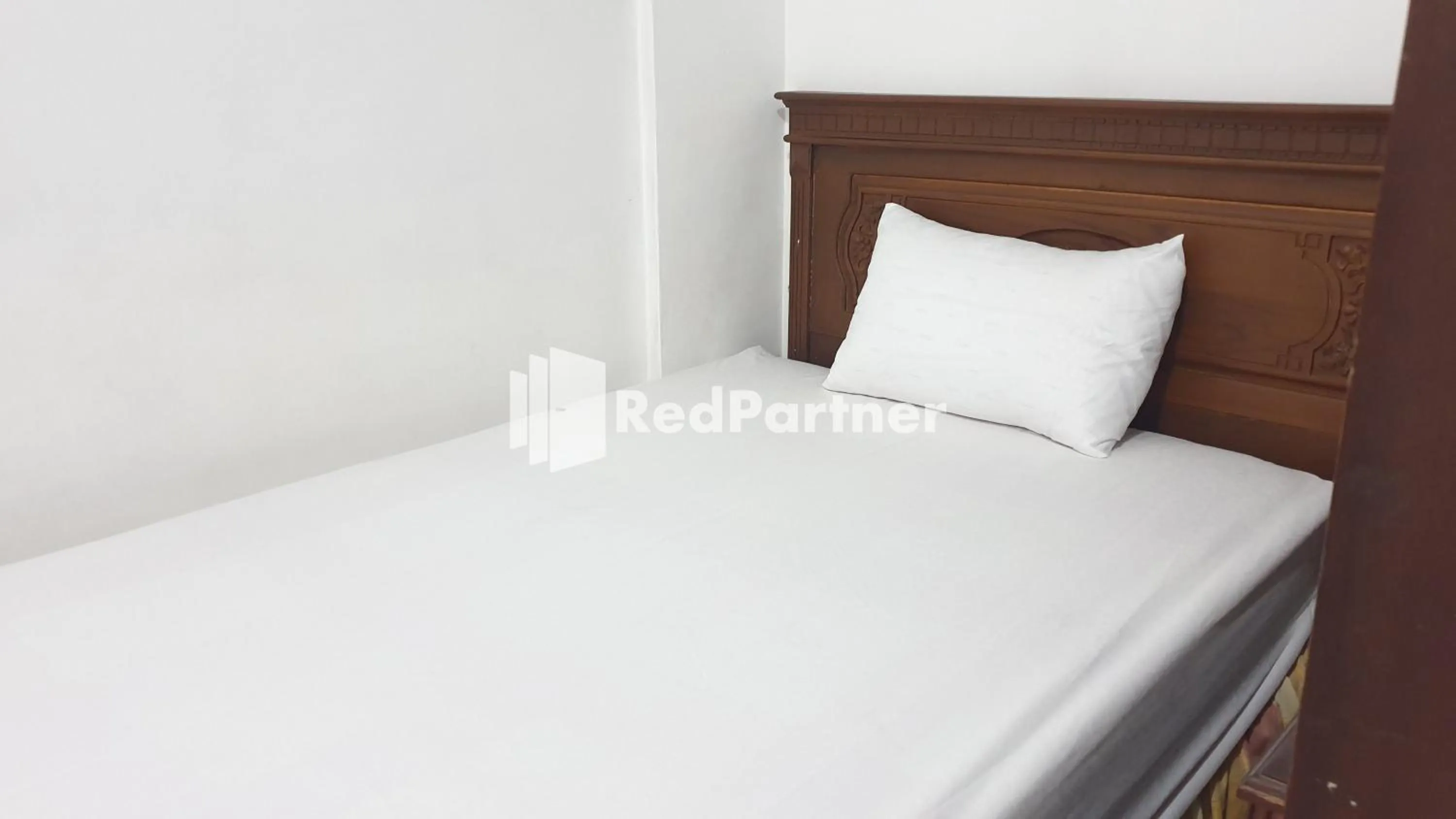 Bed in Castle Residence Syariah RedPartner
