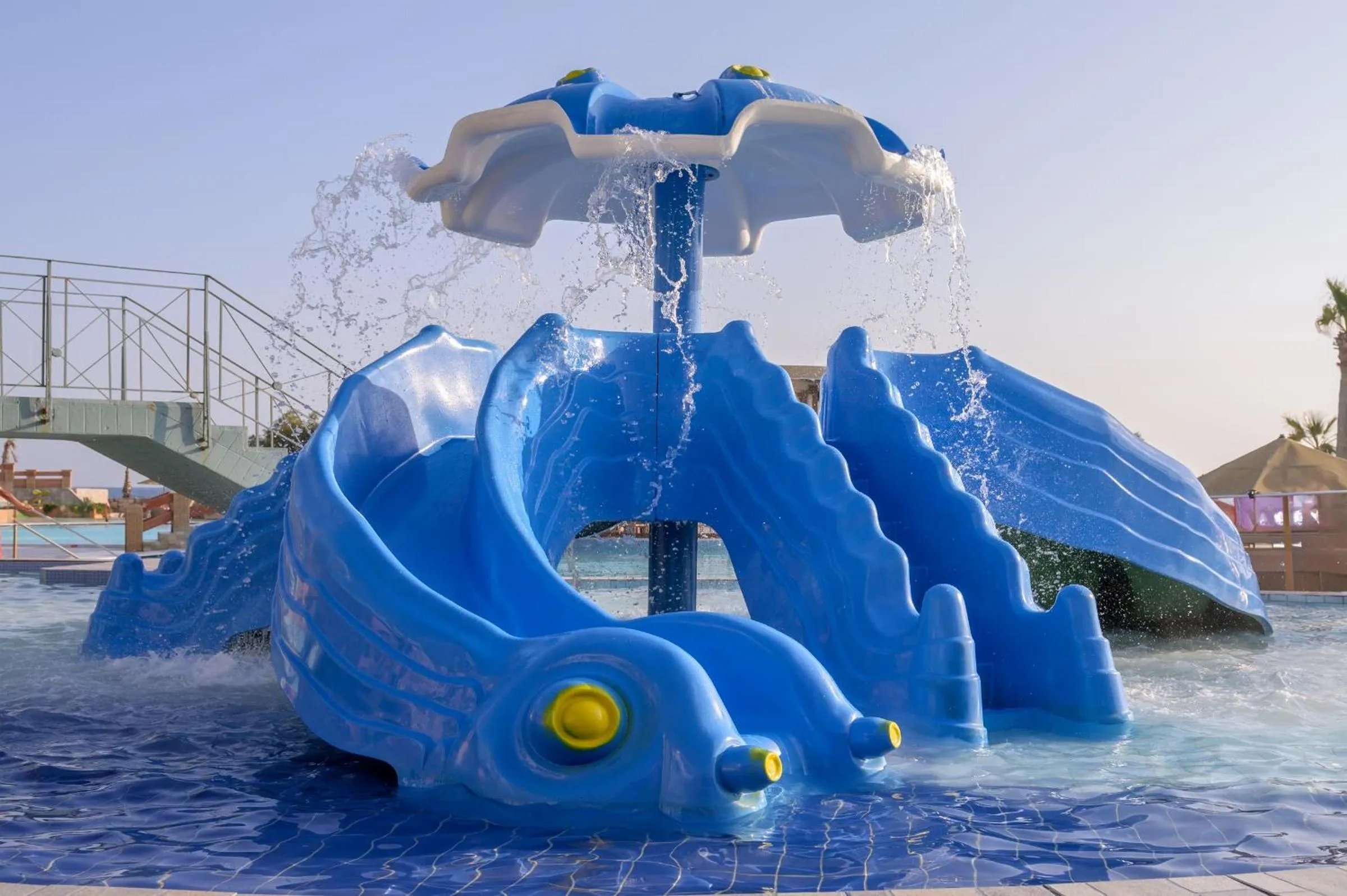 Swimming pool in SunBay Hotel