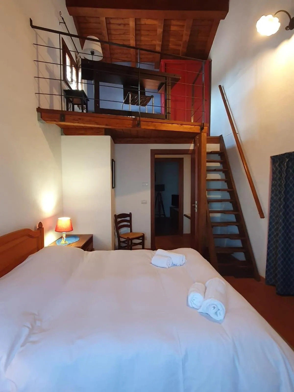 Photo of the whole room, Bed in Casa Etnea