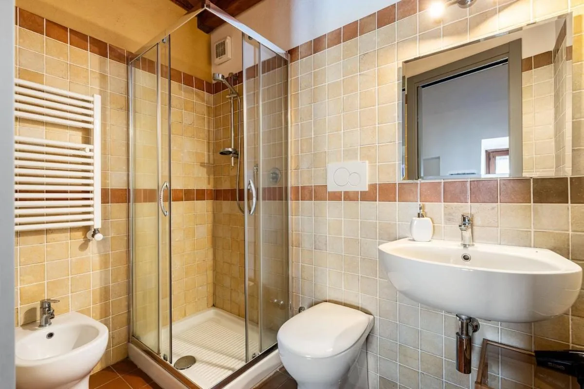 Bathroom in Casa Etnea