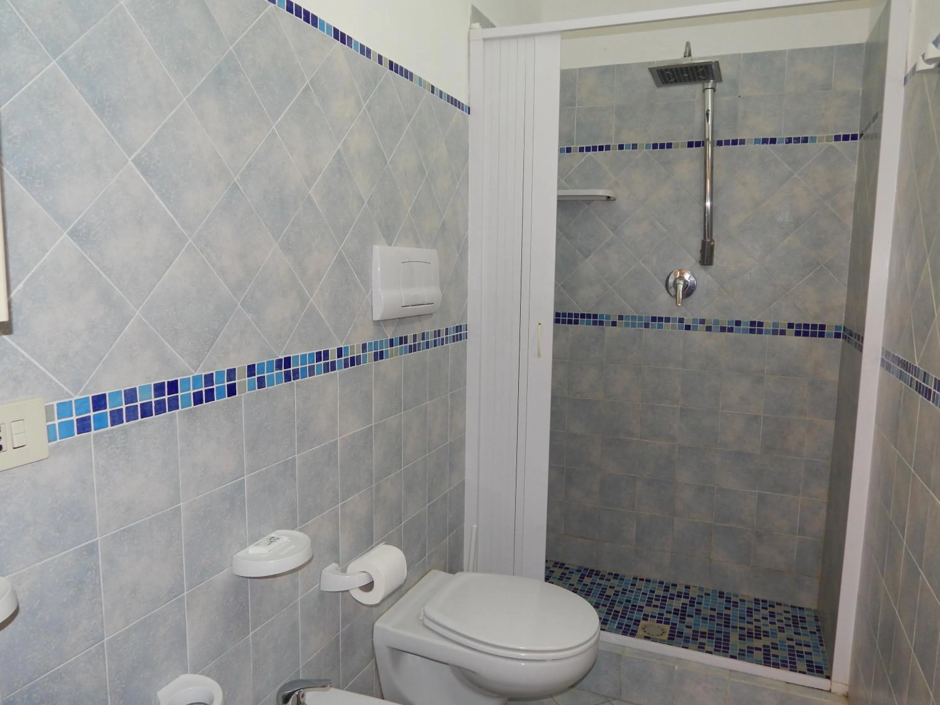 Shower in Casa Arcada