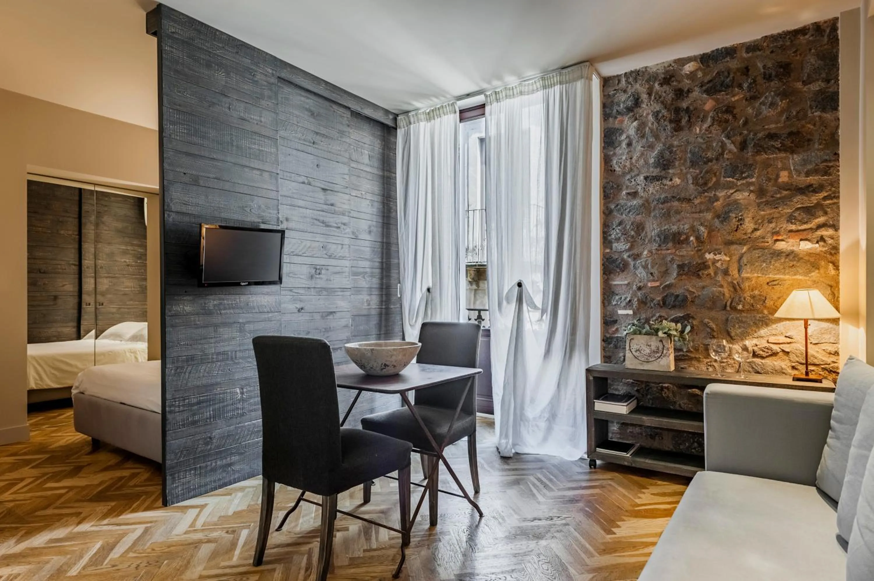 Living room, Bed in Ferrini Home - Via Monte Sant'Agata