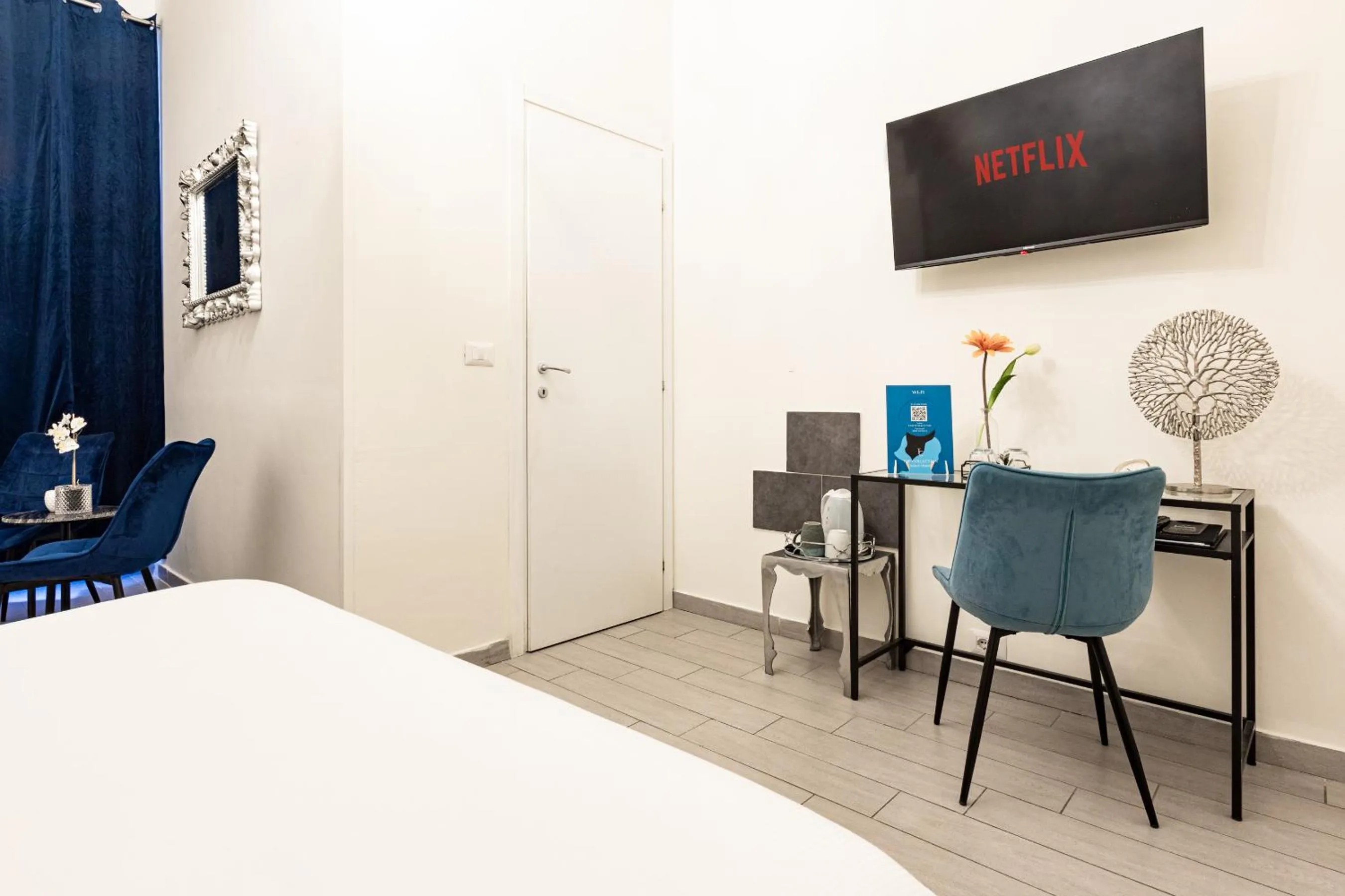 Bed in Trastevere Suites - Top Collection