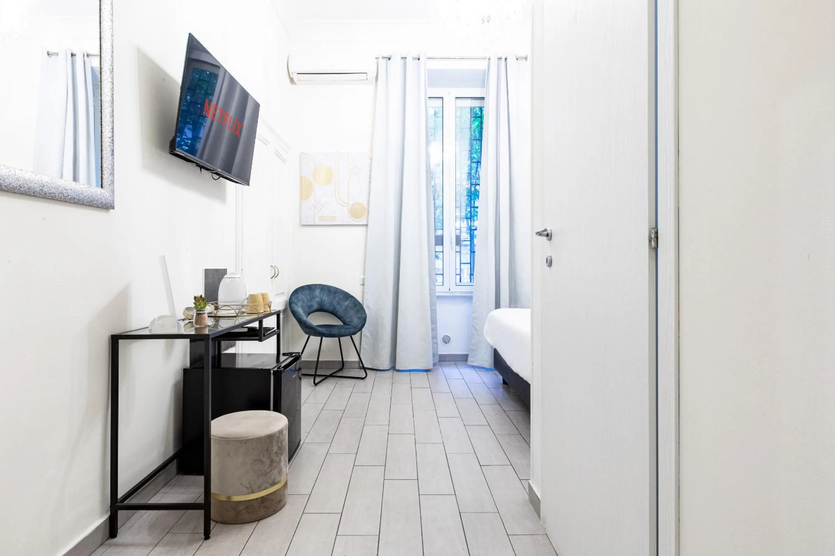 TV and multimedia, Bed in Trastevere Suites - Top Collection