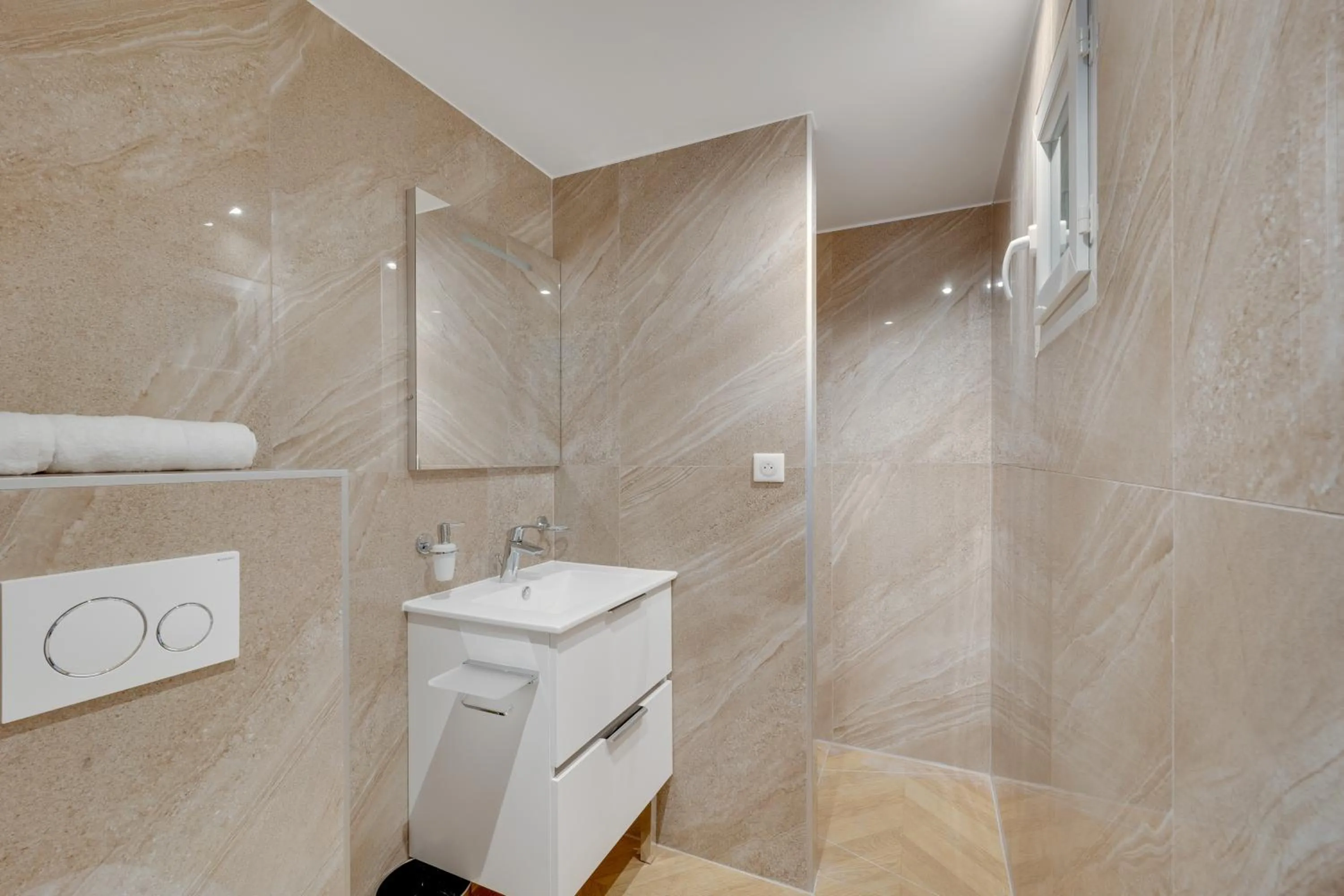 Bathroom in Le Bellevue