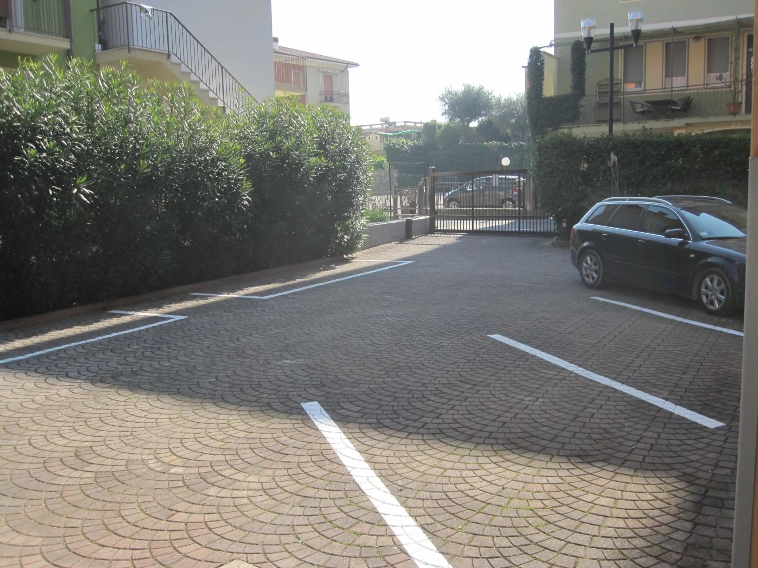 Facade/entrance in Hotel Benacus