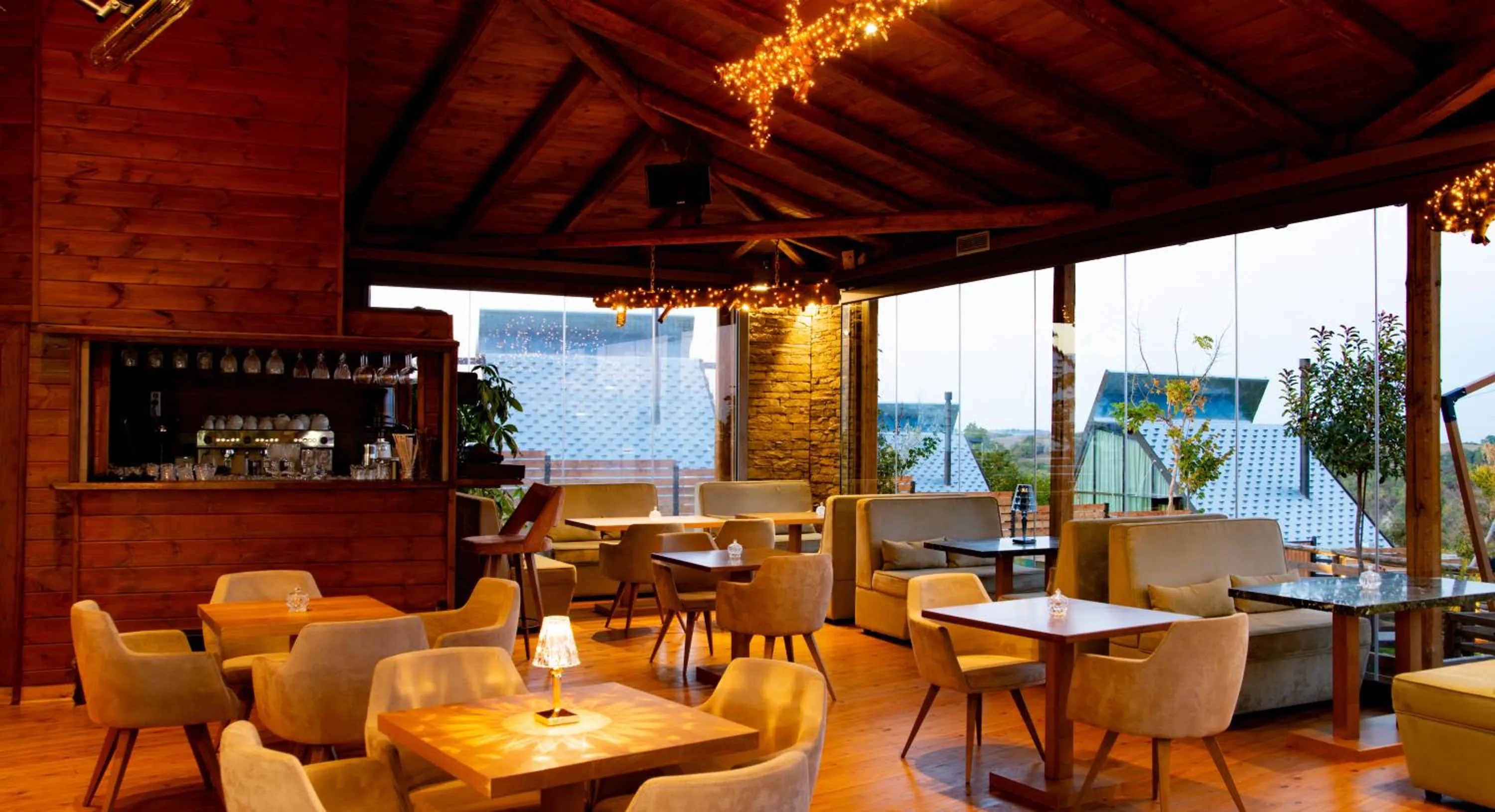 Restaurant/places to eat in 3 Hills Boutique - The Ranch Experience