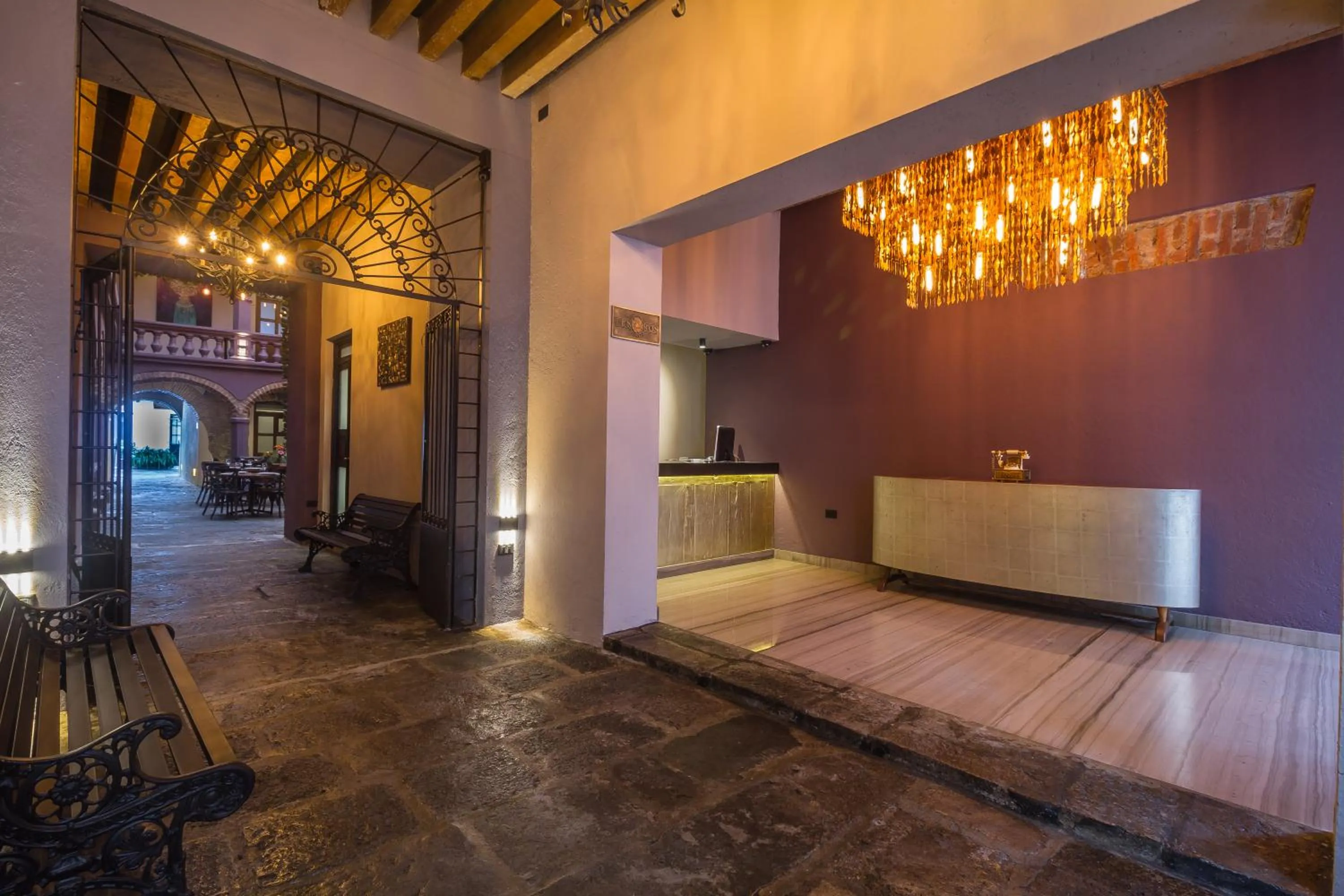 Lobby or reception, Bed in Alqueria de Carrion Hotel Boutique