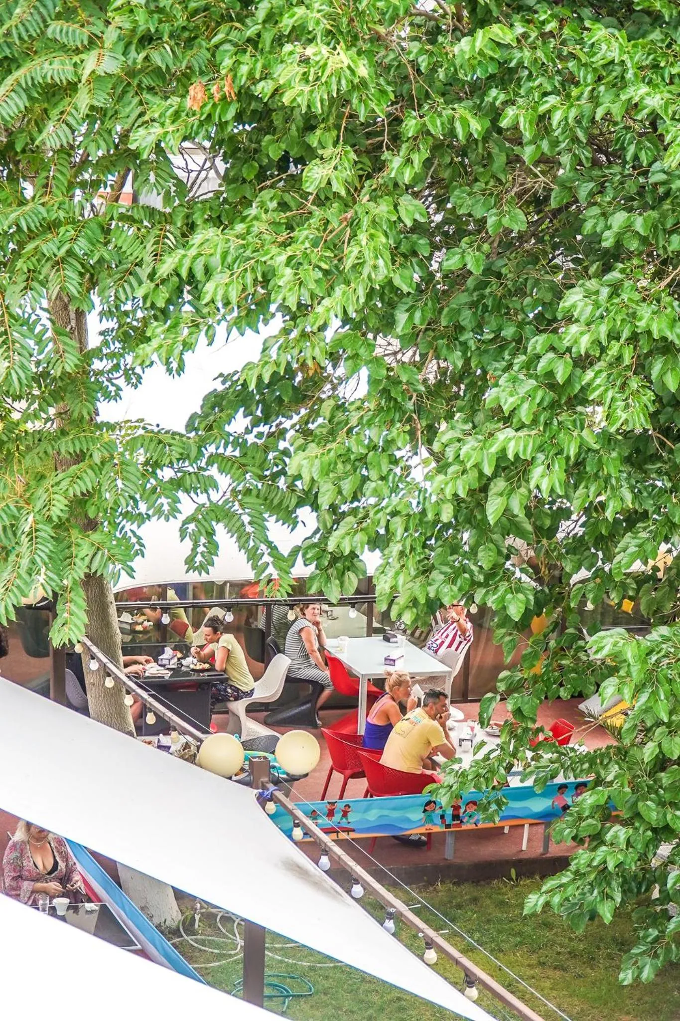 Restaurant/places to eat in Hotel & MedSpa Siret