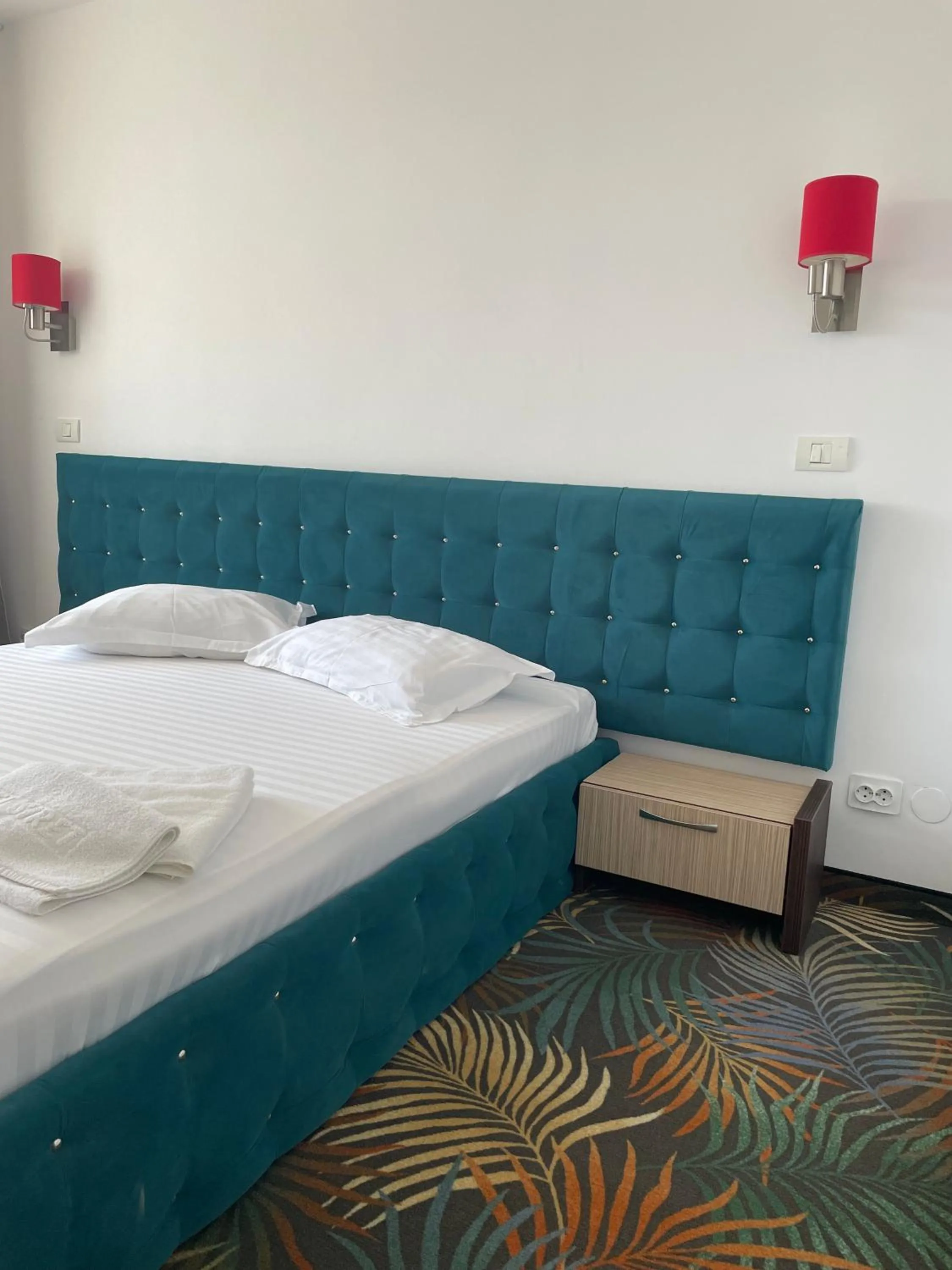 Photo of the whole room, Bed in Hotel & MedSpa Siret