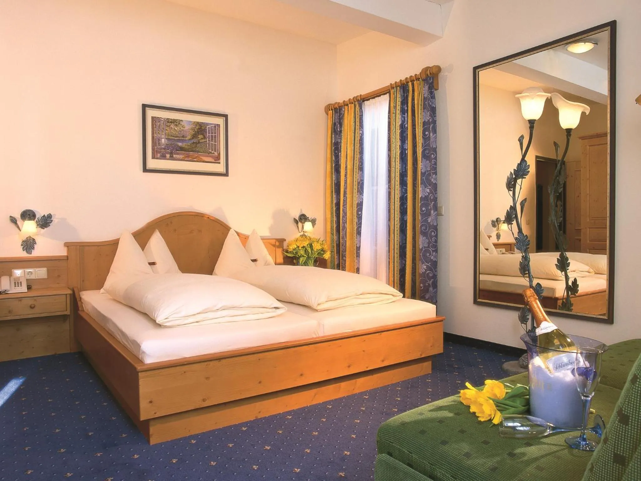 Bed in Sporthotel Snowwhite