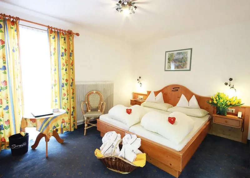 Bed in Sporthotel Snowwhite