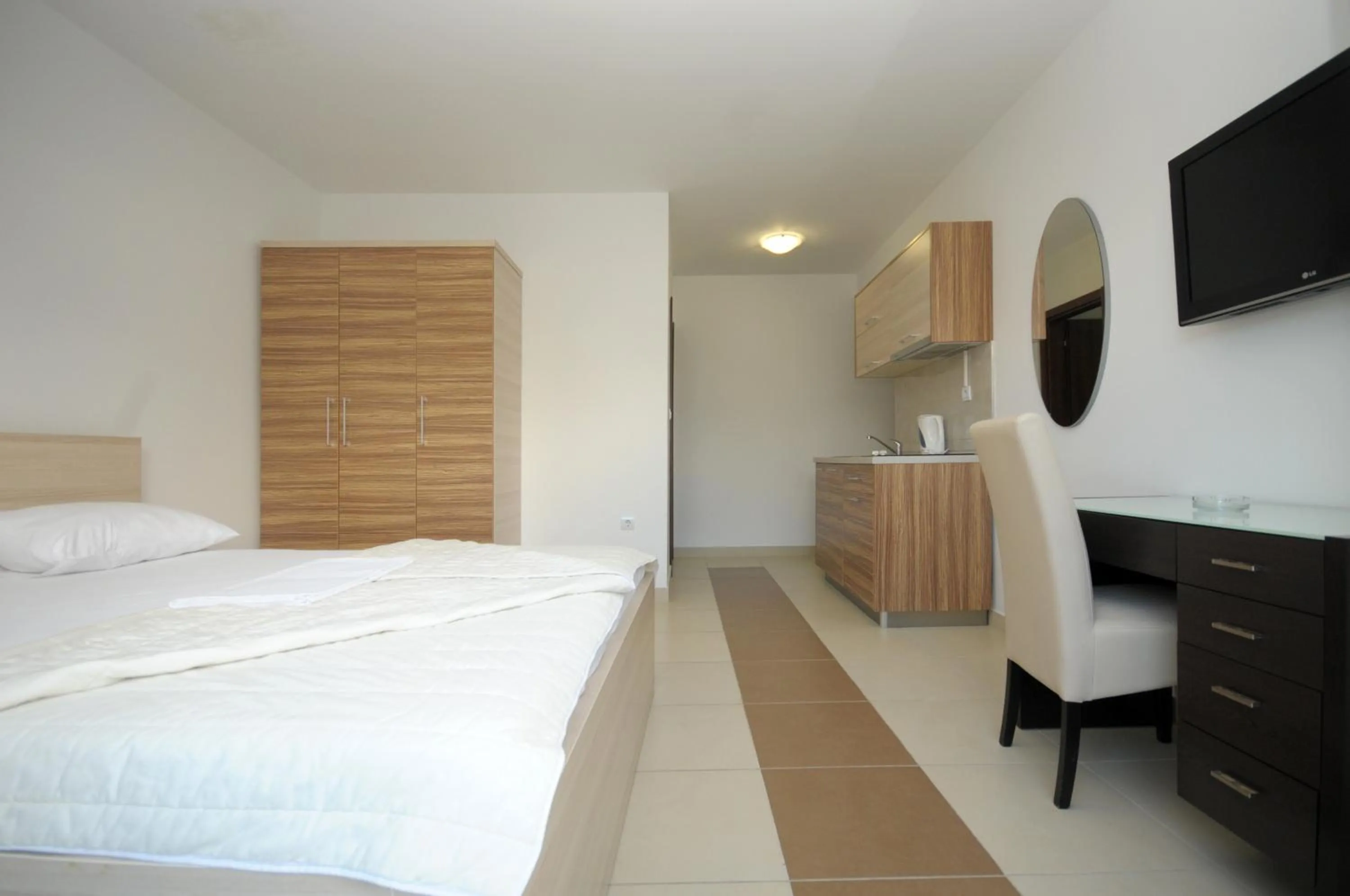 Coffee/tea facilities, Bed in Apartments Anita