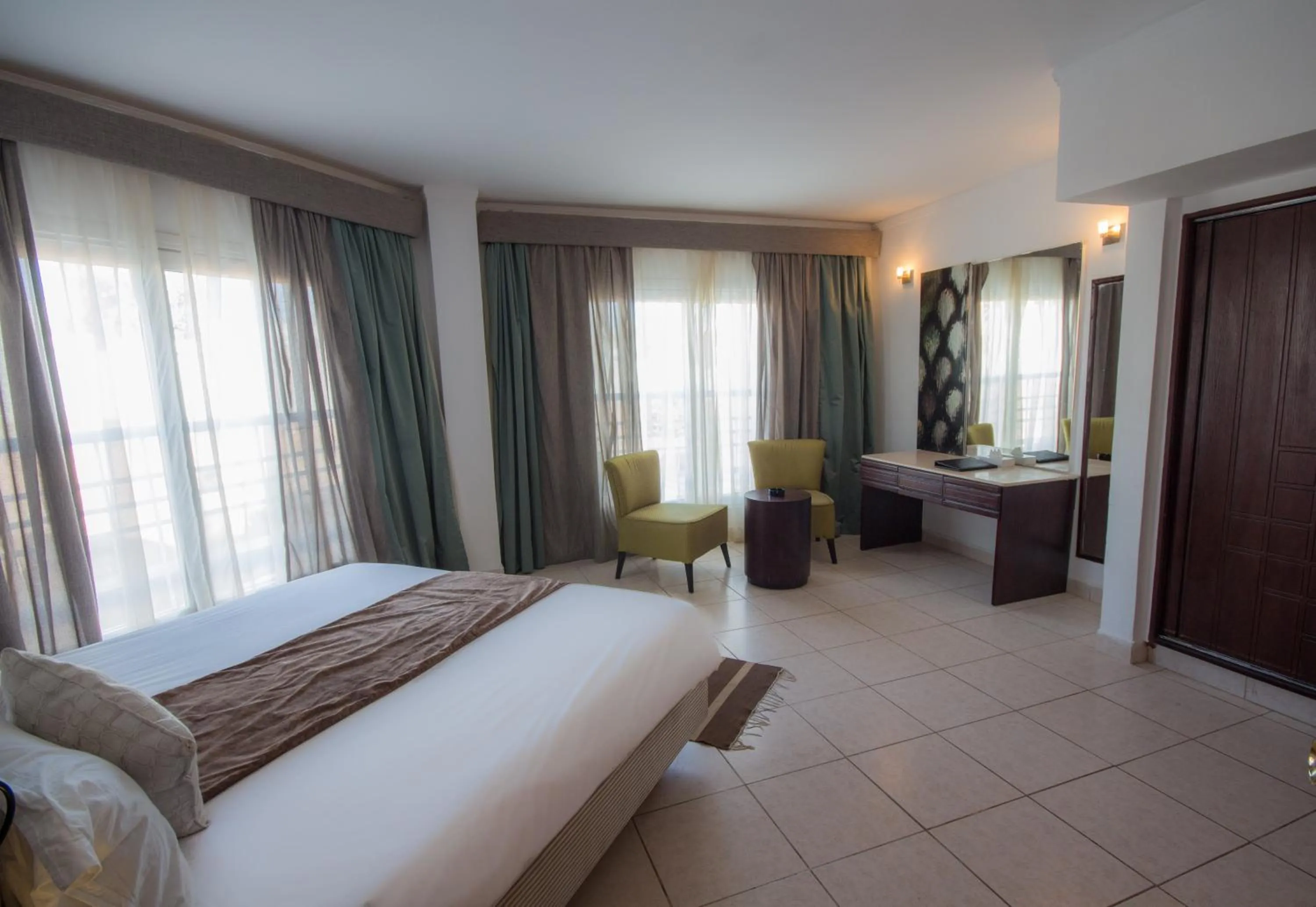 Bedroom in Sharming Inn Hotels - Couples and Families Only