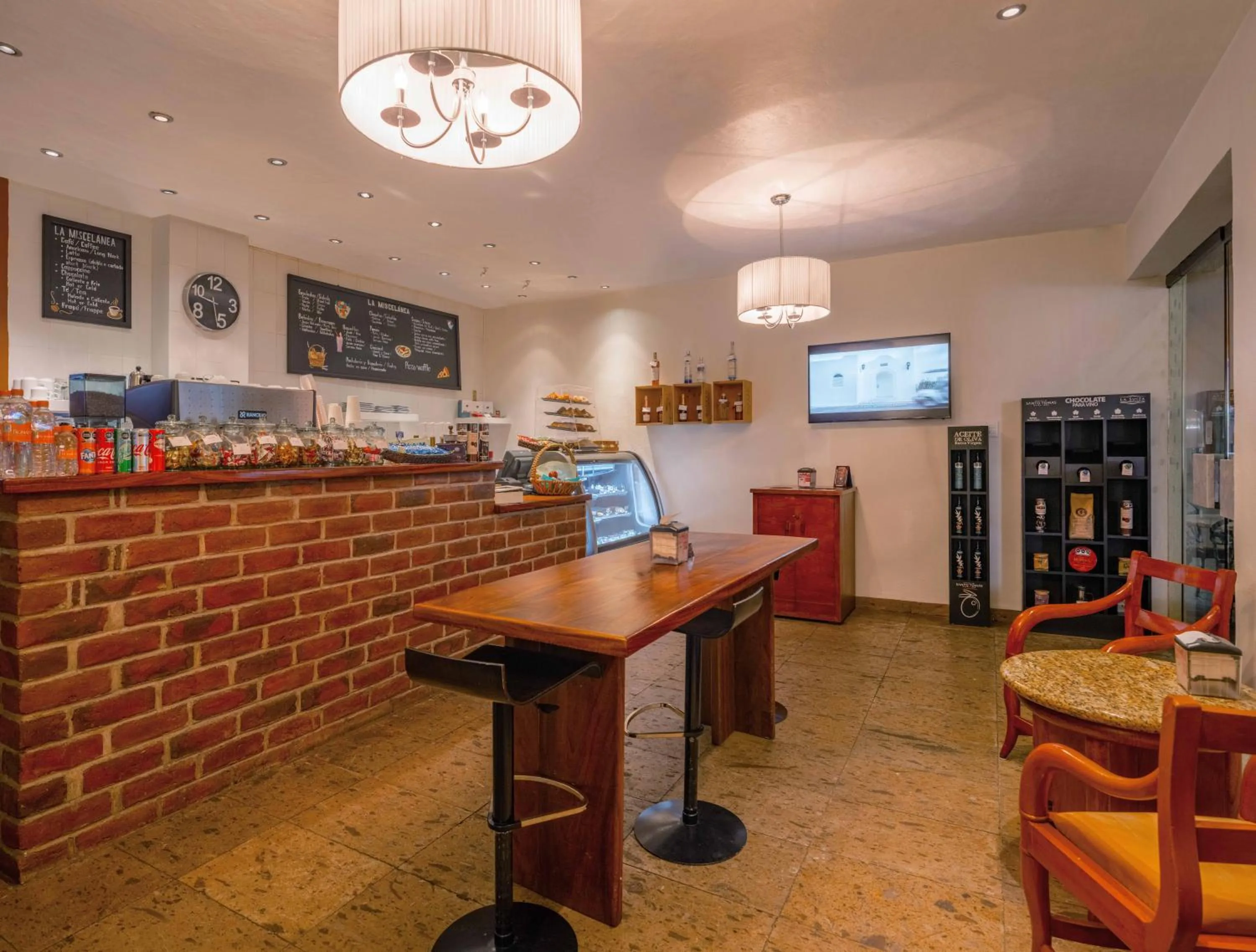 On-site shops in Las Brisas Ixtapa