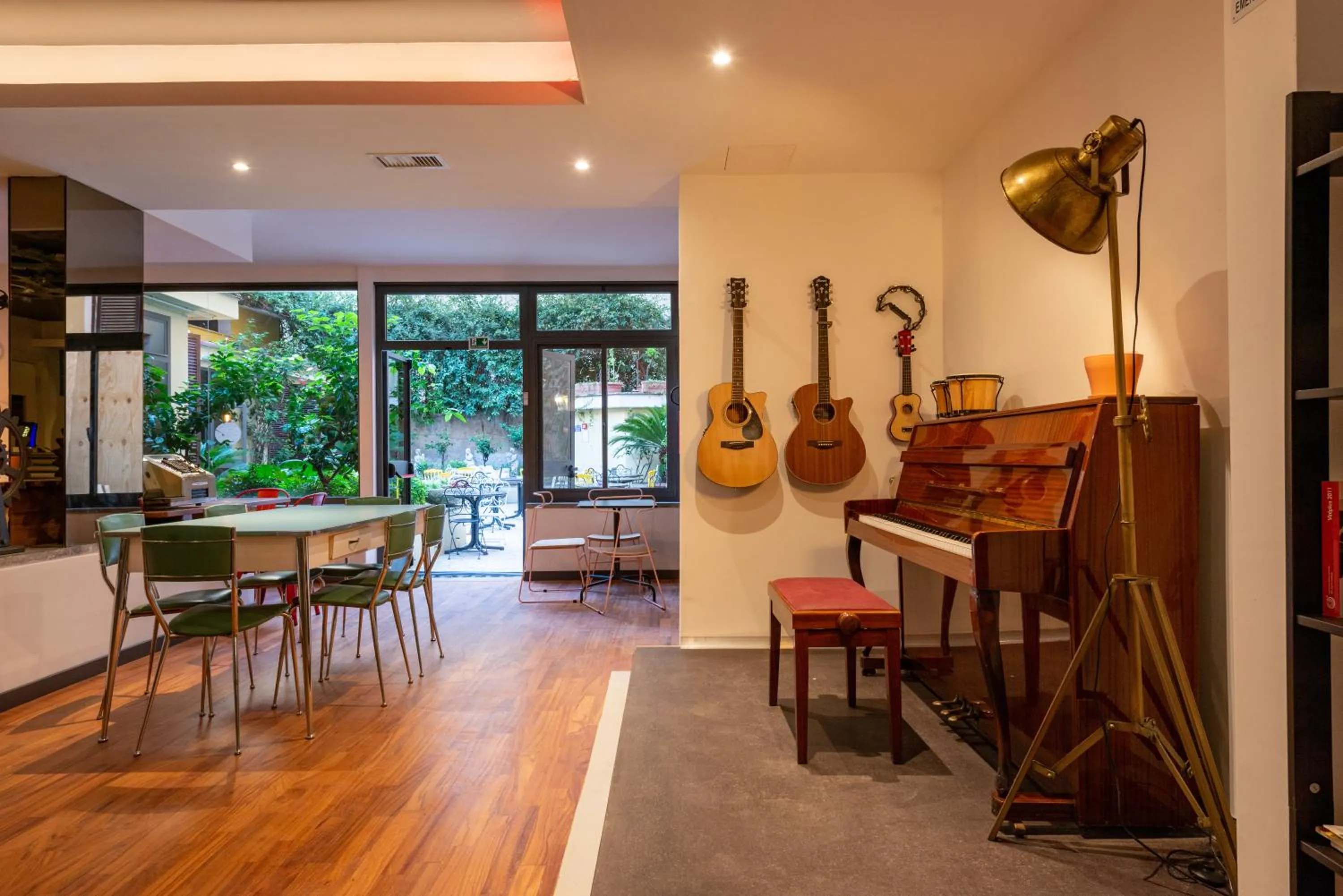 Living room in Ostello Bello Roma Colosseo