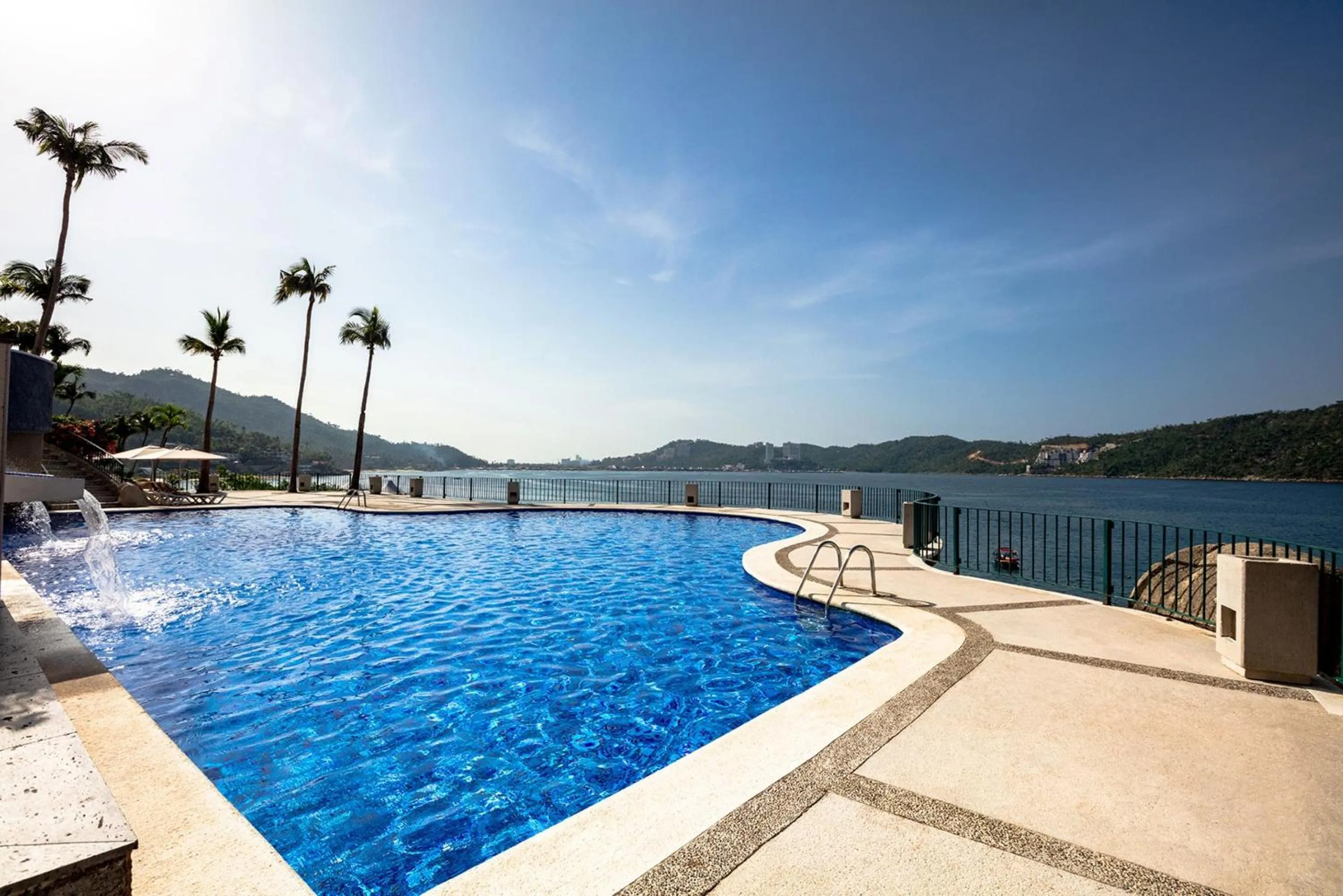 Swimming pool in Camino Real Acapulco Diamante