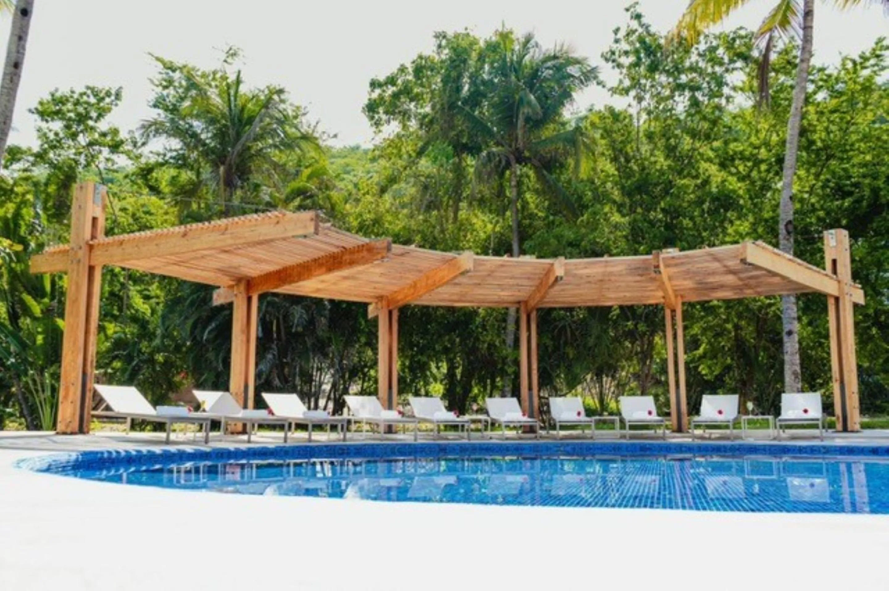 Swimming pool in Camino Real Zaashila Huatulco