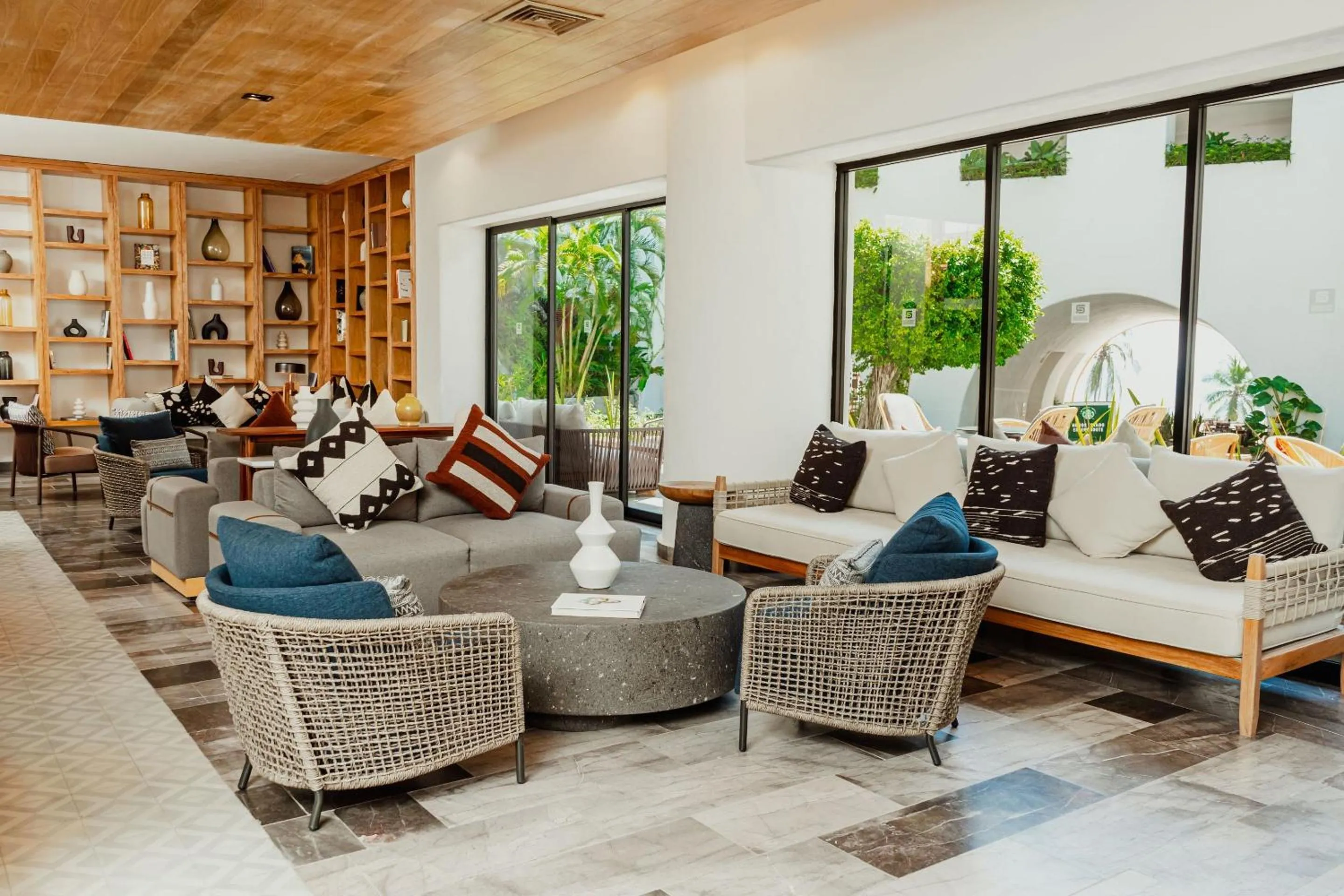 Restaurant/places to eat in Camino Real Zaashila Huatulco