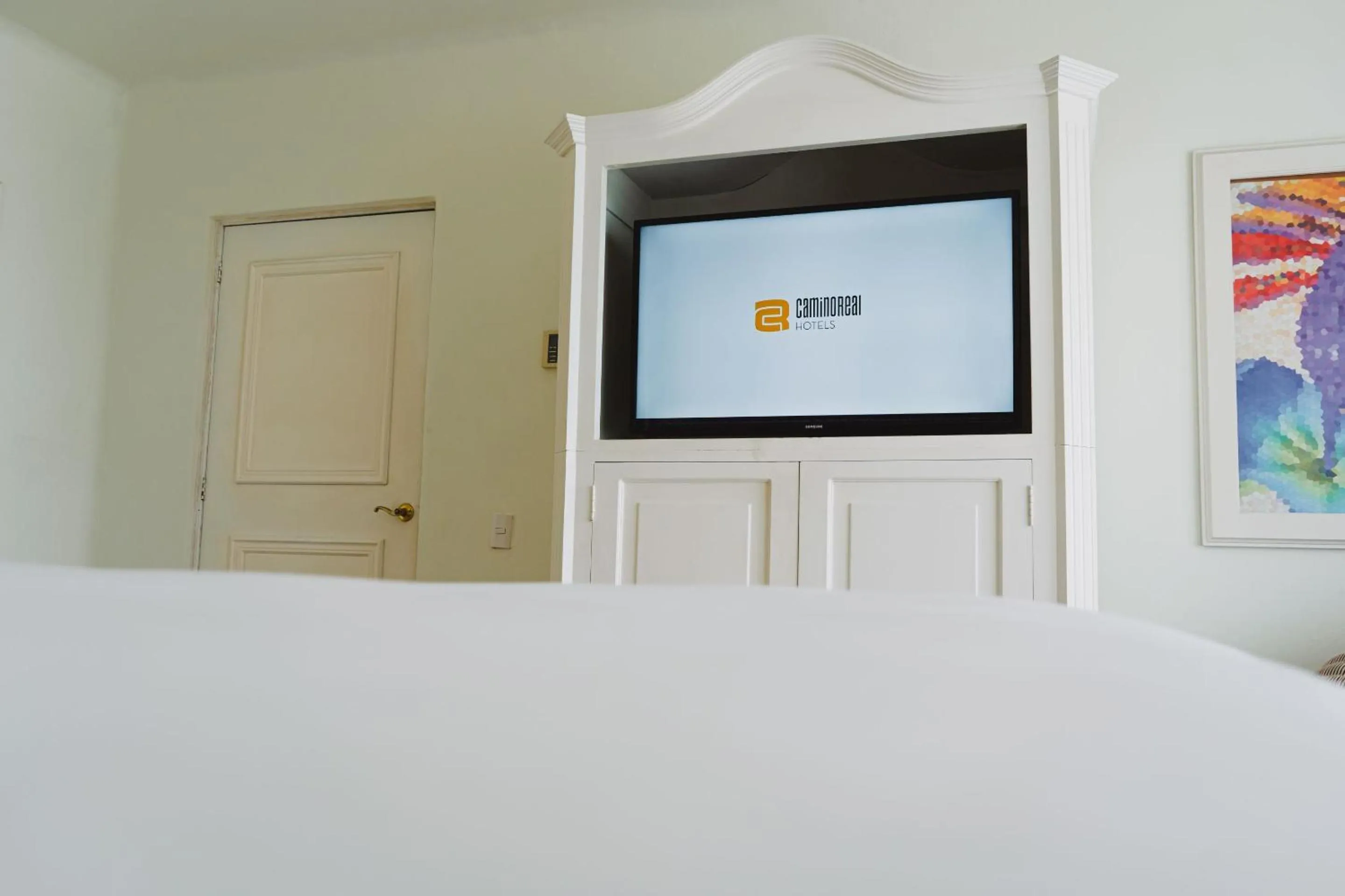 Photo of the whole room, Bed in Camino Real Zaashila Huatulco