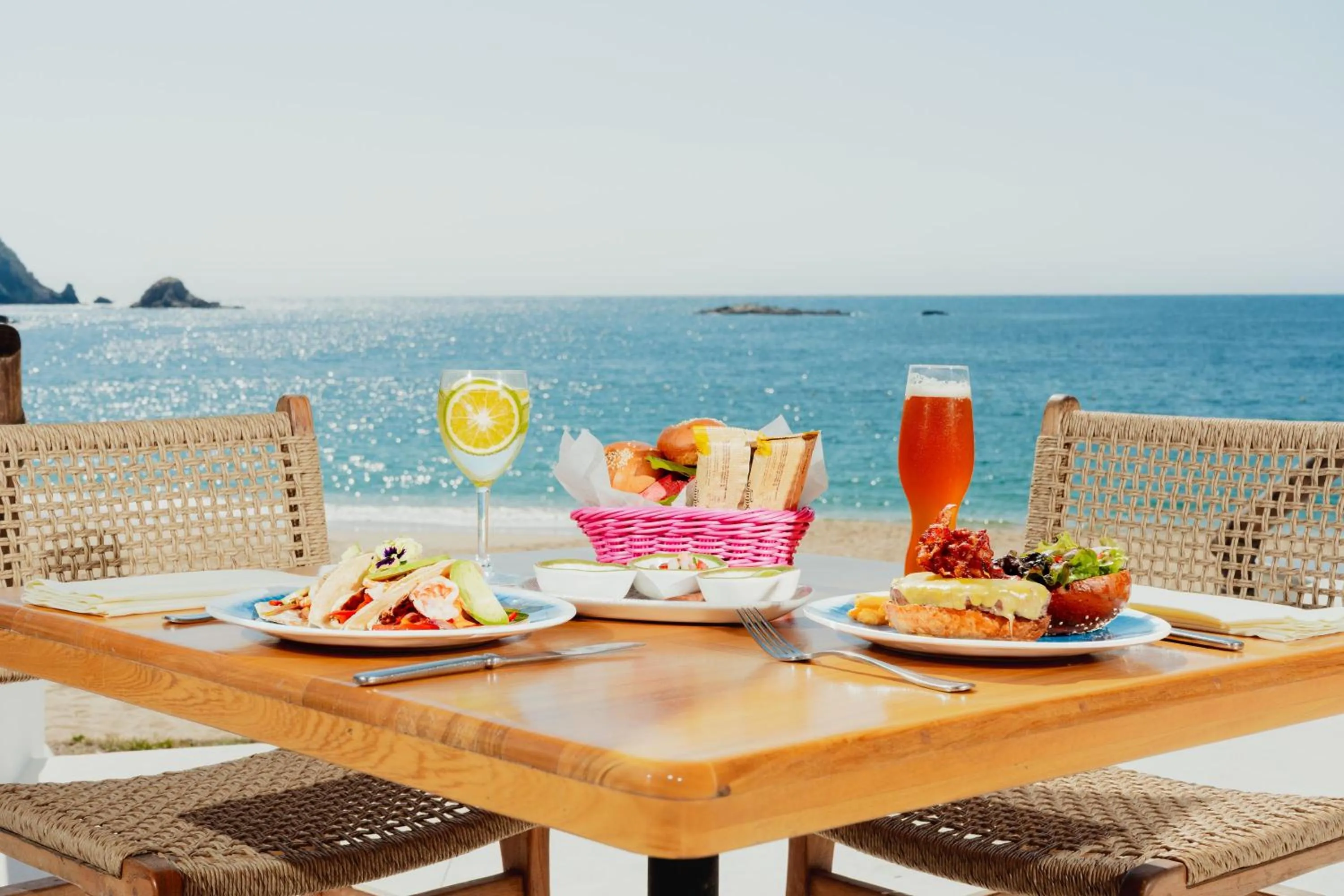 Food and drinks in Camino Real Zaashila Huatulco