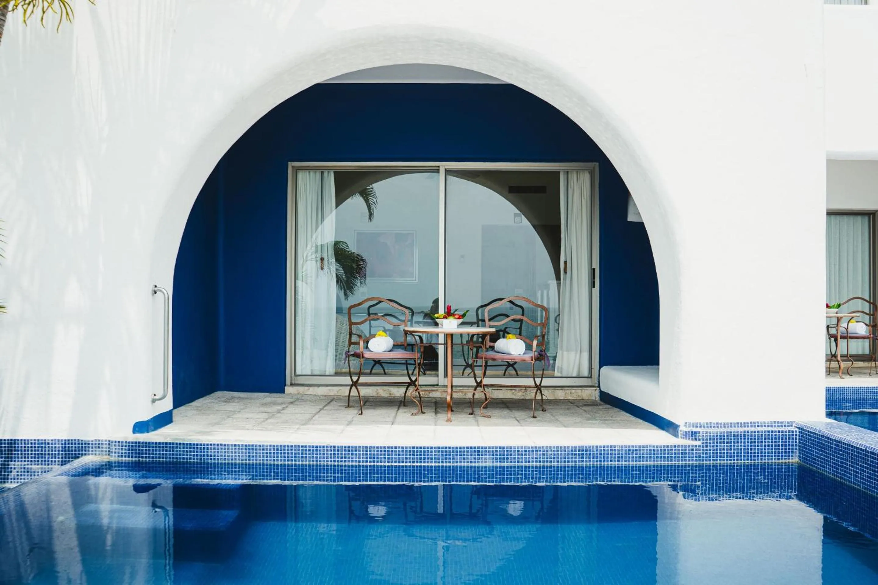 Swimming pool in Camino Real Zaashila Huatulco