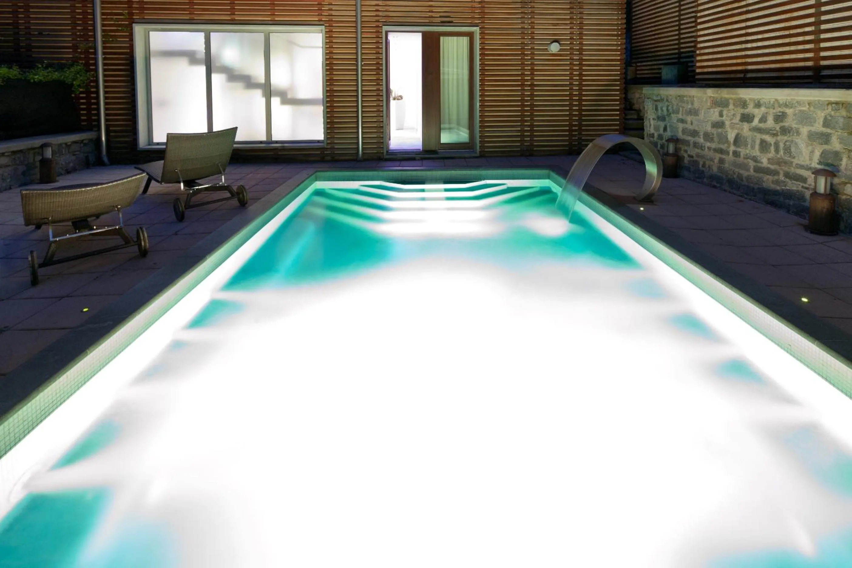 Swimming pool in Residence Lenno