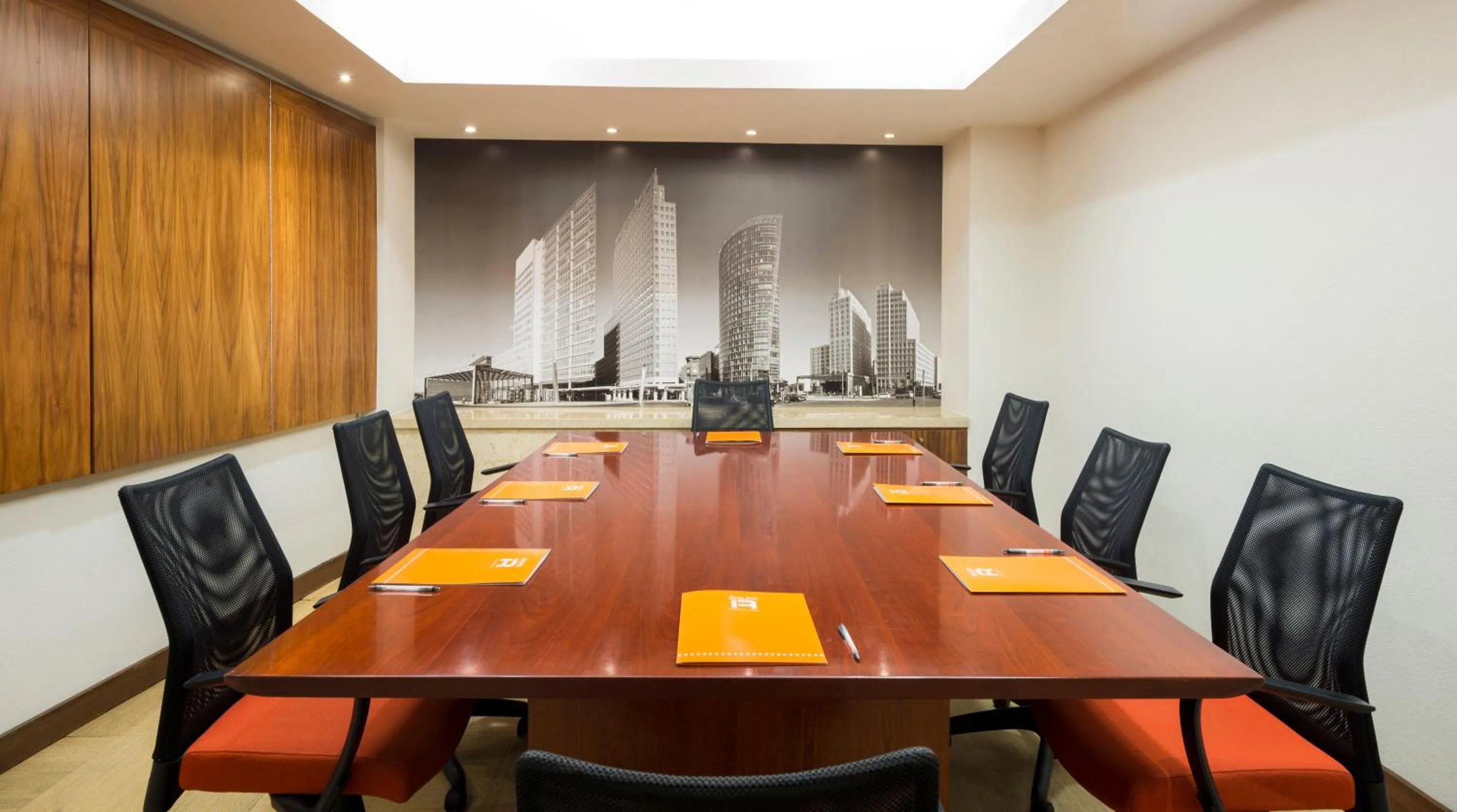 Meeting/conference room in Real Inn Guadalajara Expo