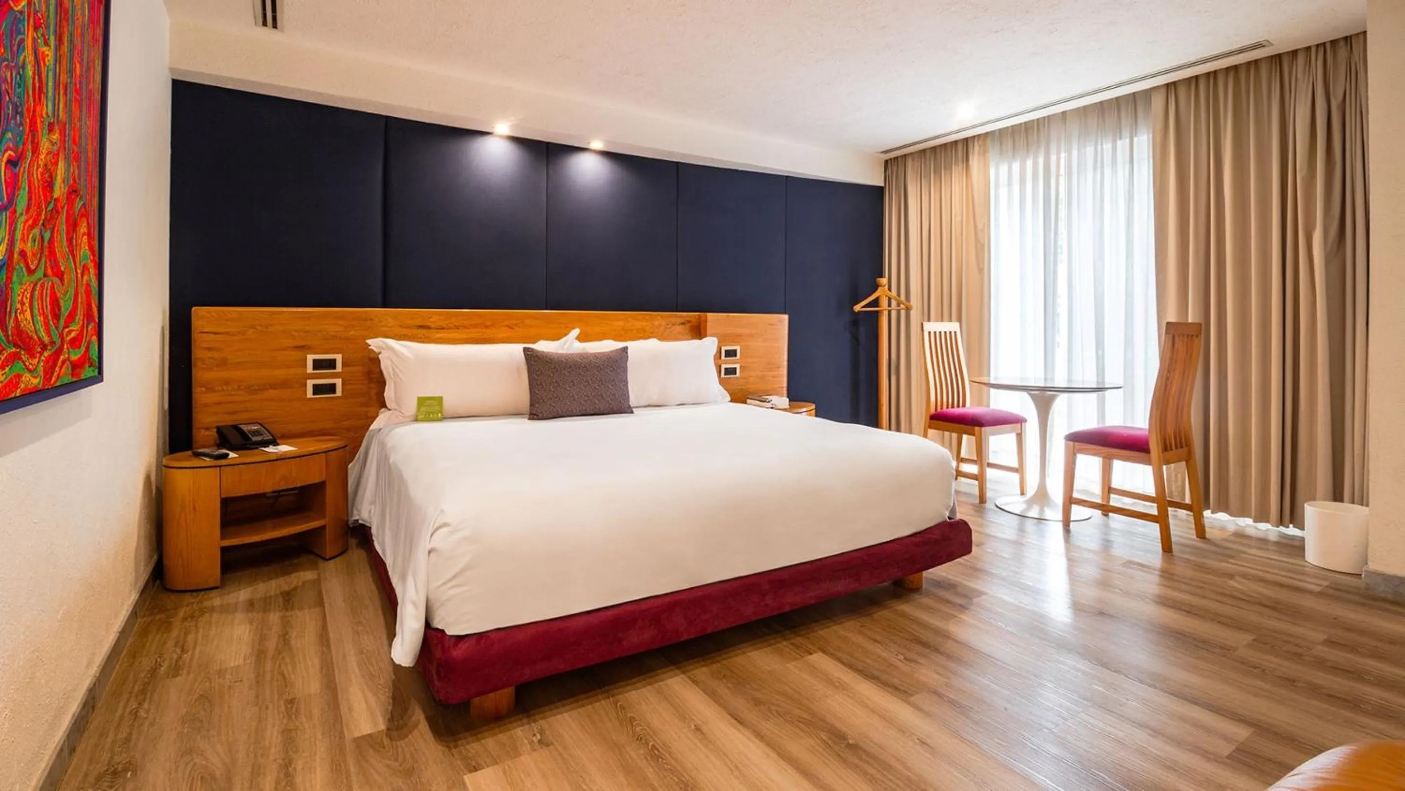 Photo of the whole room, Bed in Camino Real Guadalajara