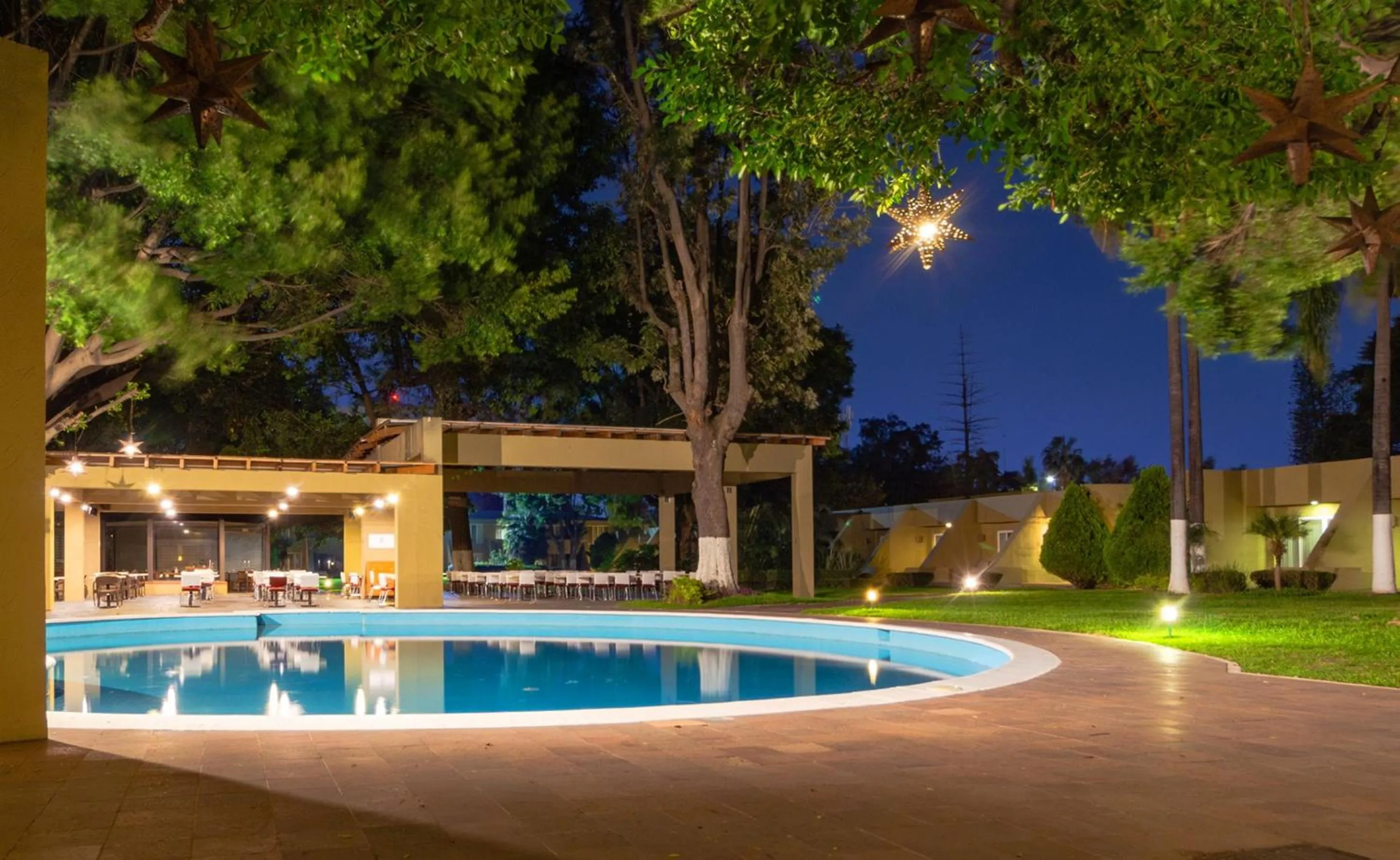 Garden in Camino Real Guadalajara