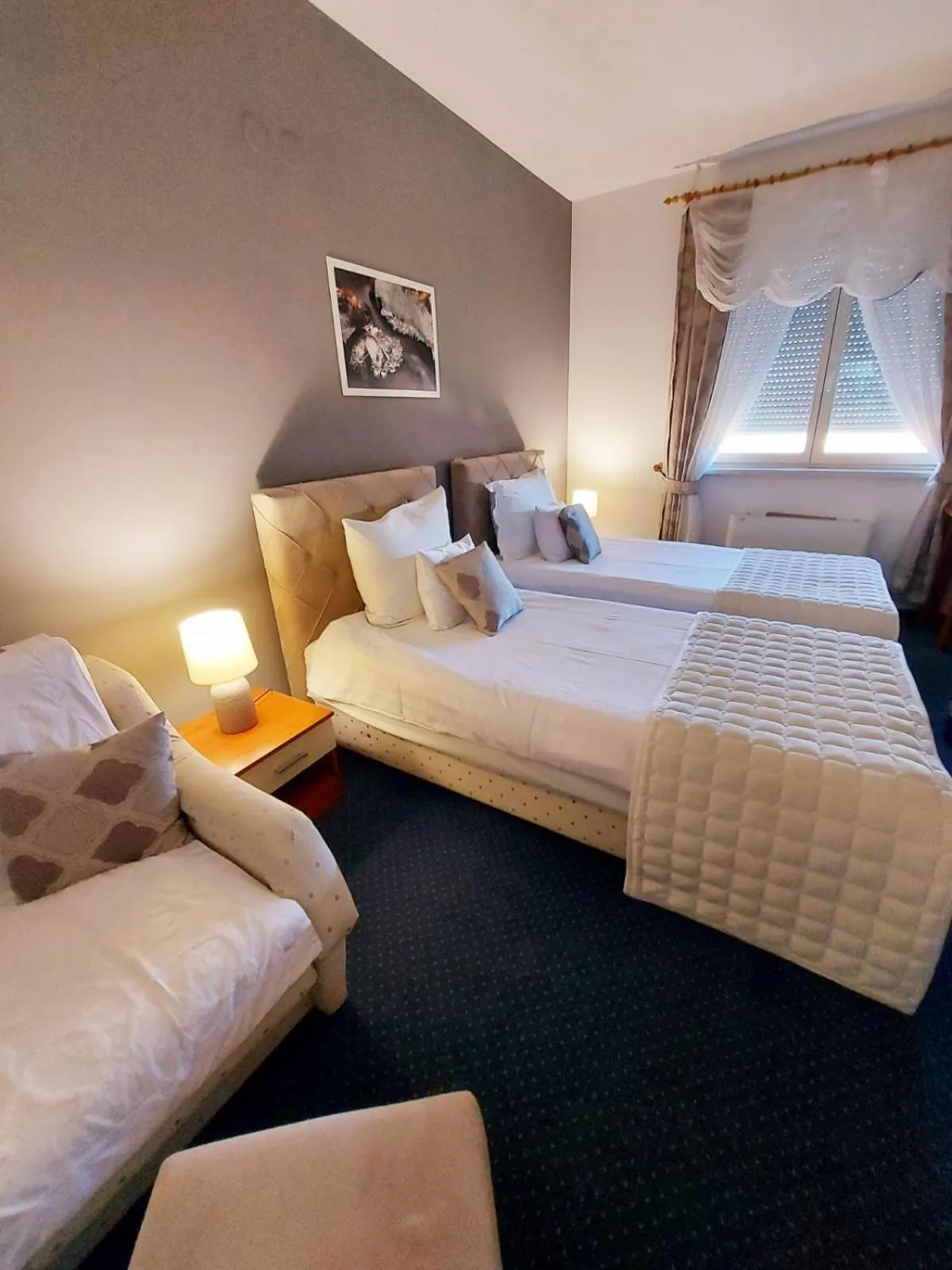 People, Bed in Hotel Villa Valpovo