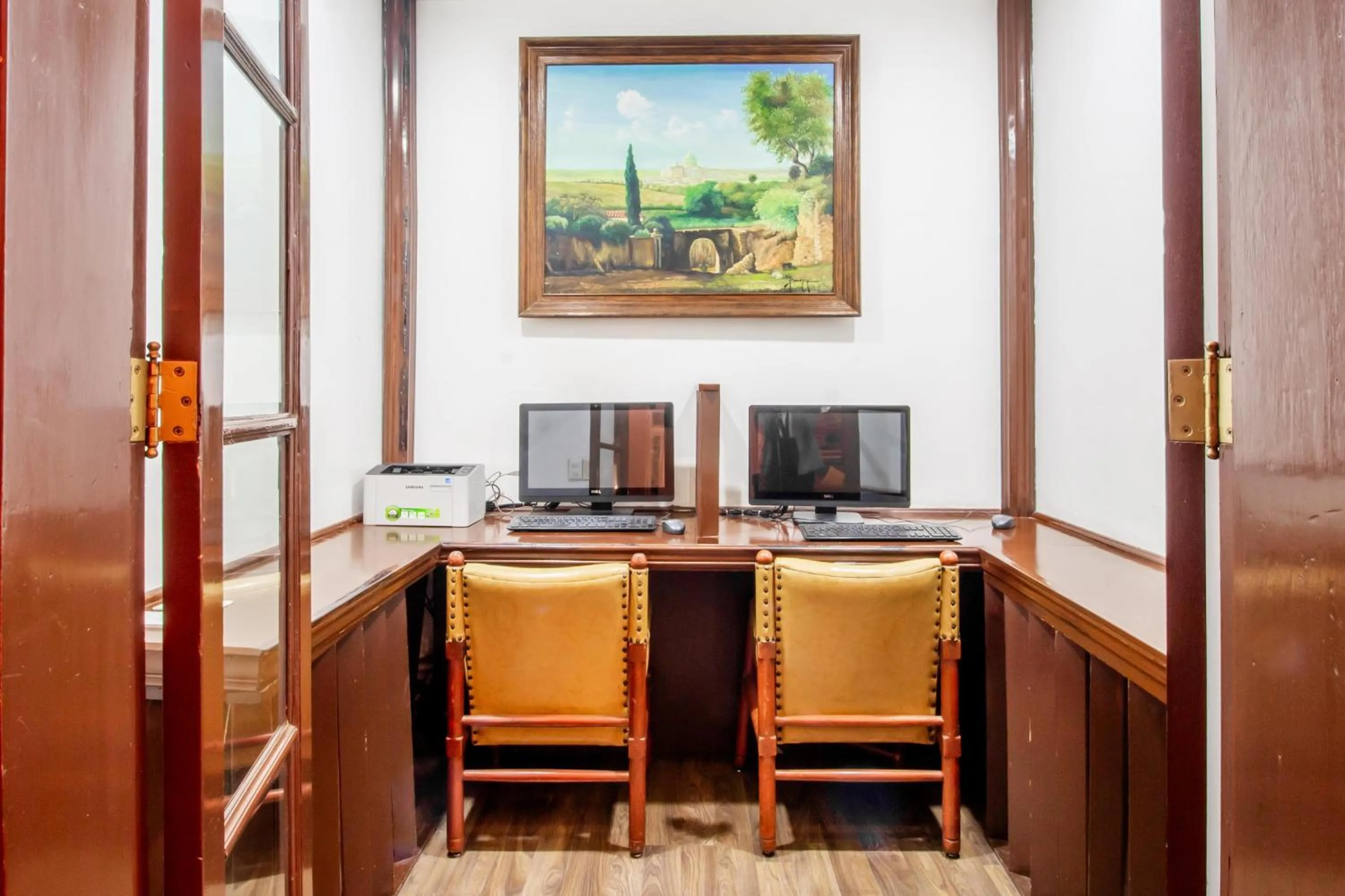 Business facilities in Best Western Majestic