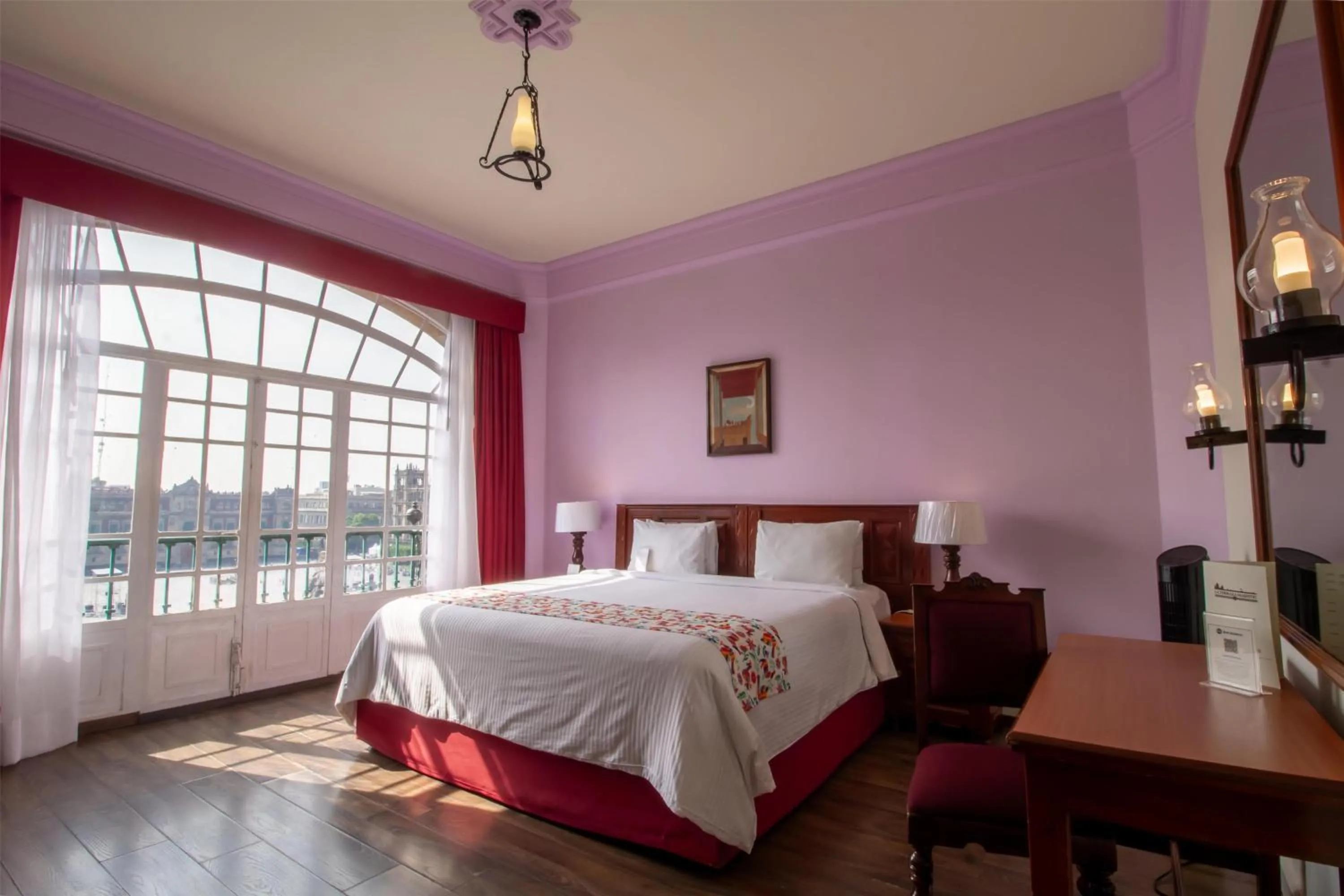 Bedroom, Bed in Best Western Majestic