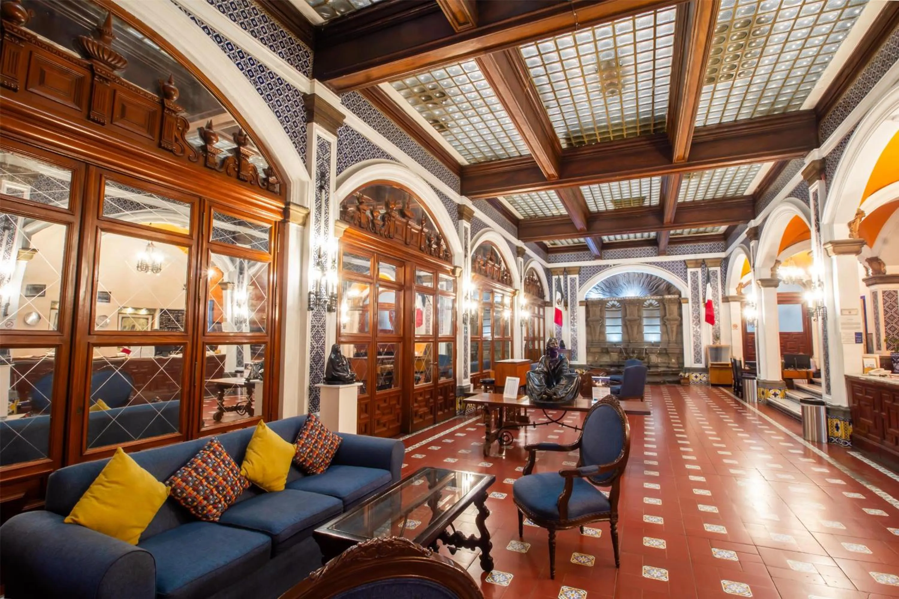 Lobby or reception in Best Western Majestic