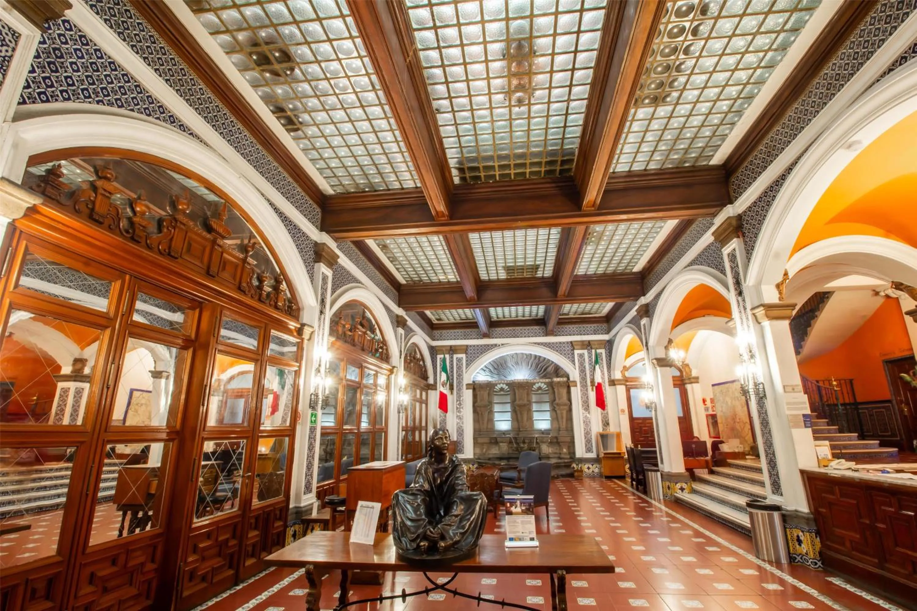 Lobby or reception in Best Western Majestic