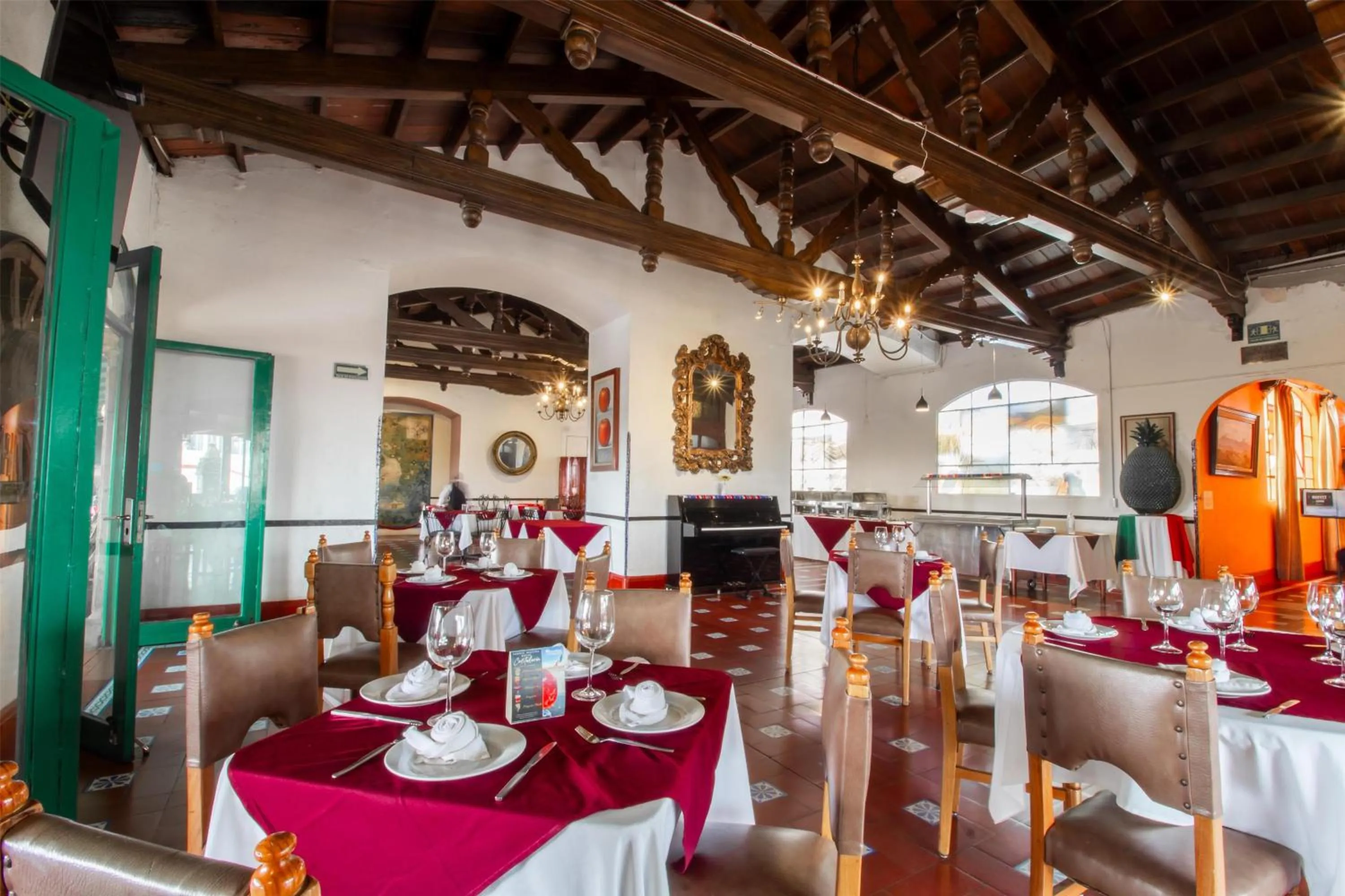 Restaurant/places to eat in Best Western Majestic