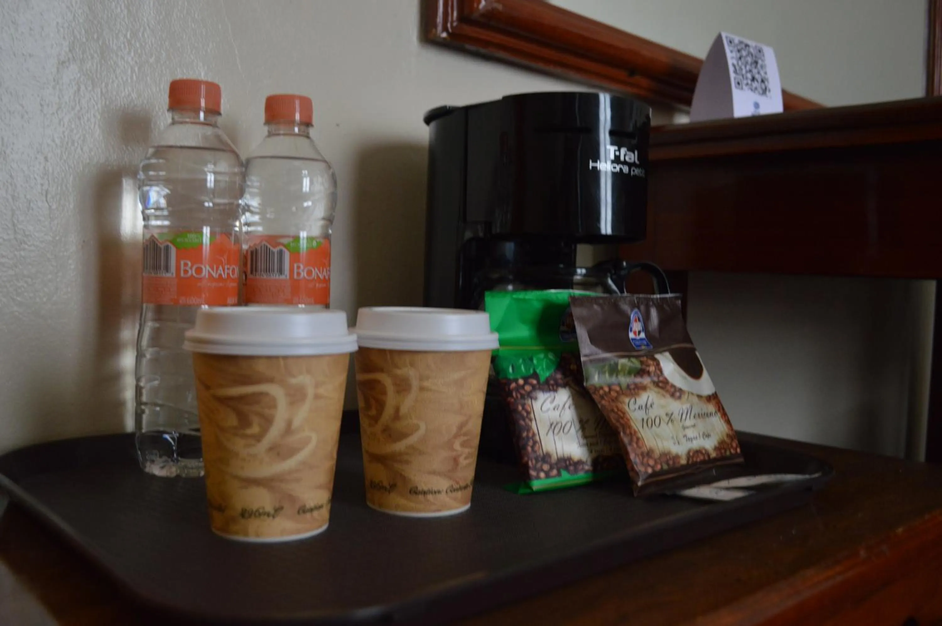 Coffee/tea facilities in Best Western Majestic