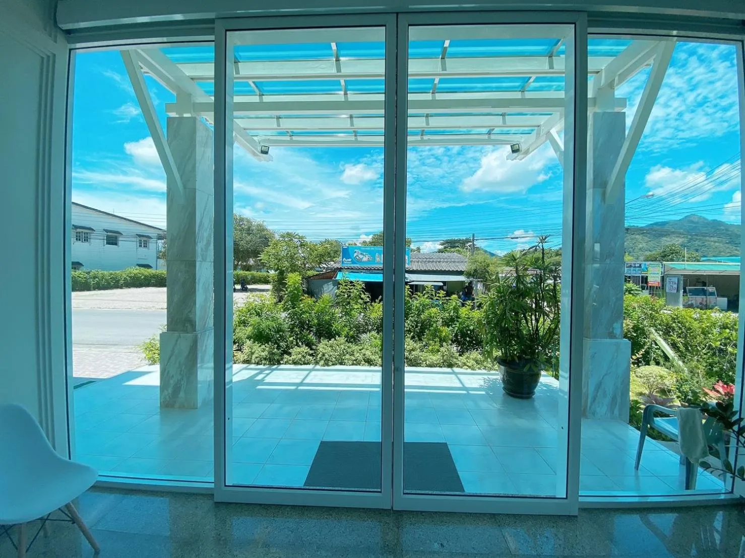 Property building in Greenish Hotel