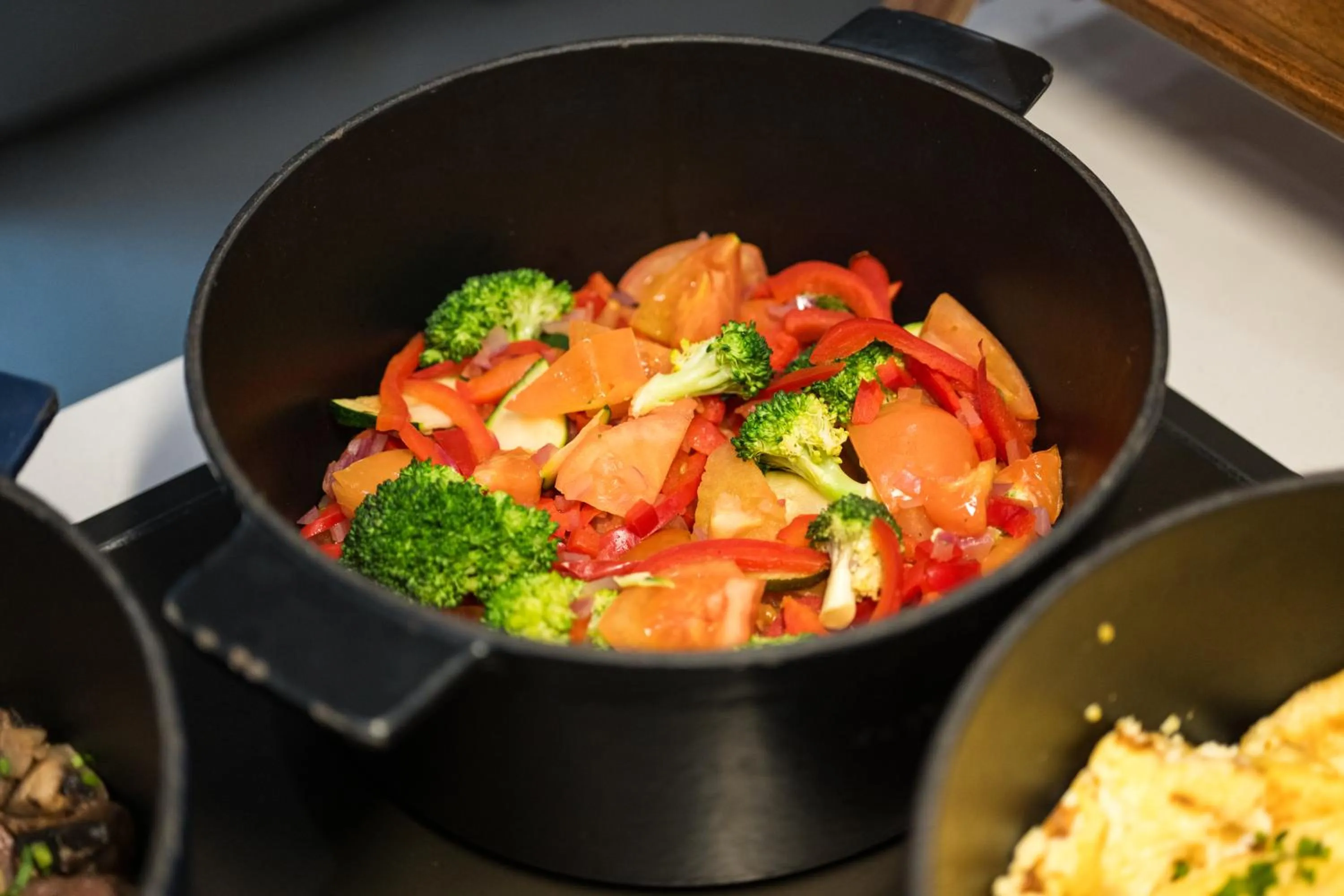 Breakfast in Holiday Inn & Suites Sydney Bondi Junction by IHG